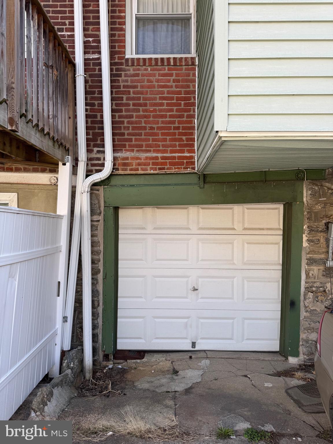 WEST OAK LANE - Residential