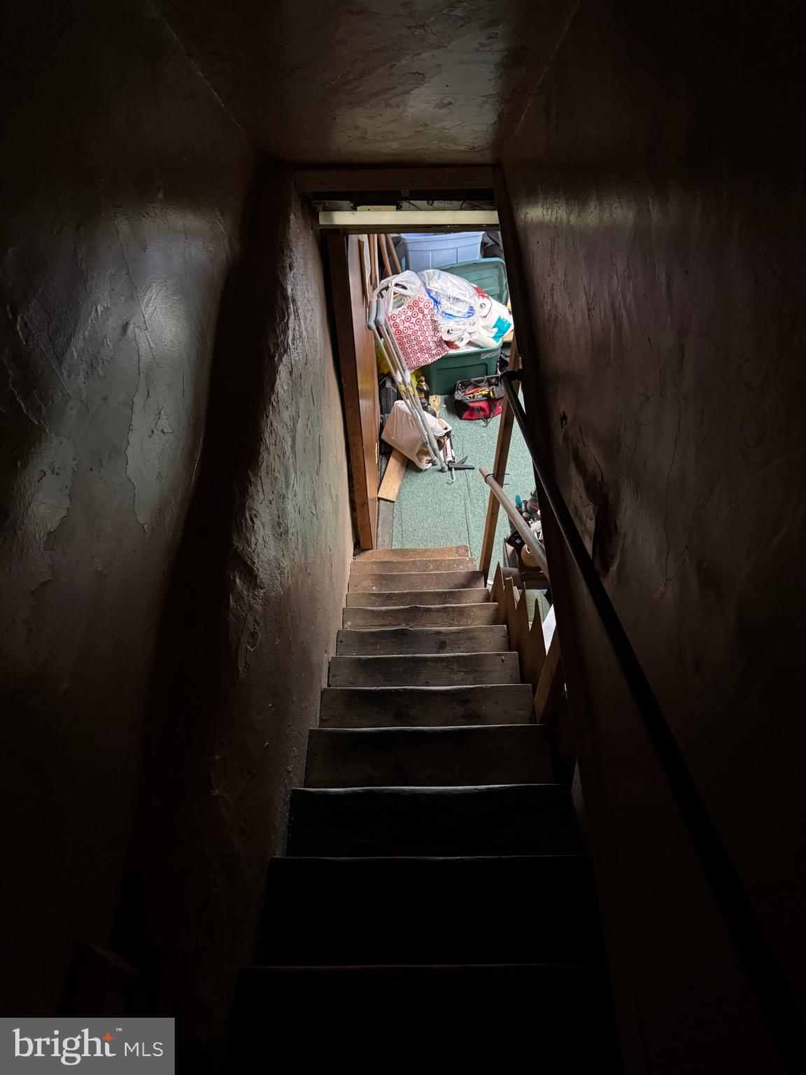 WEST OAK LANE - Residential