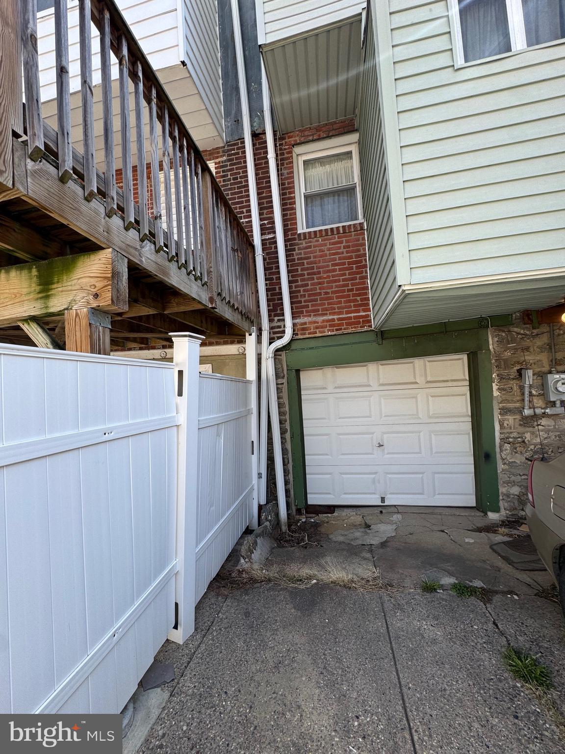 WEST OAK LANE - Residential