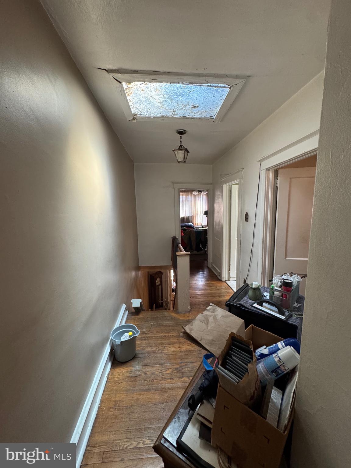 WEST OAK LANE - Residential