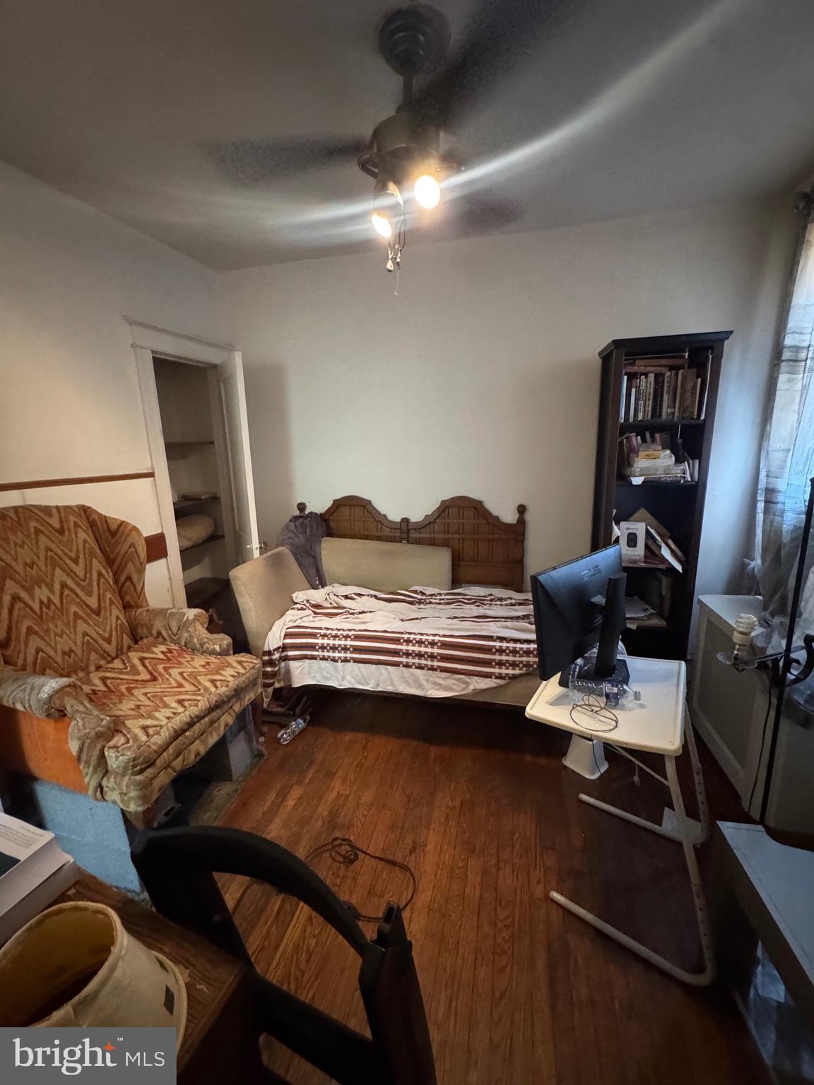 WEST OAK LANE - Residential