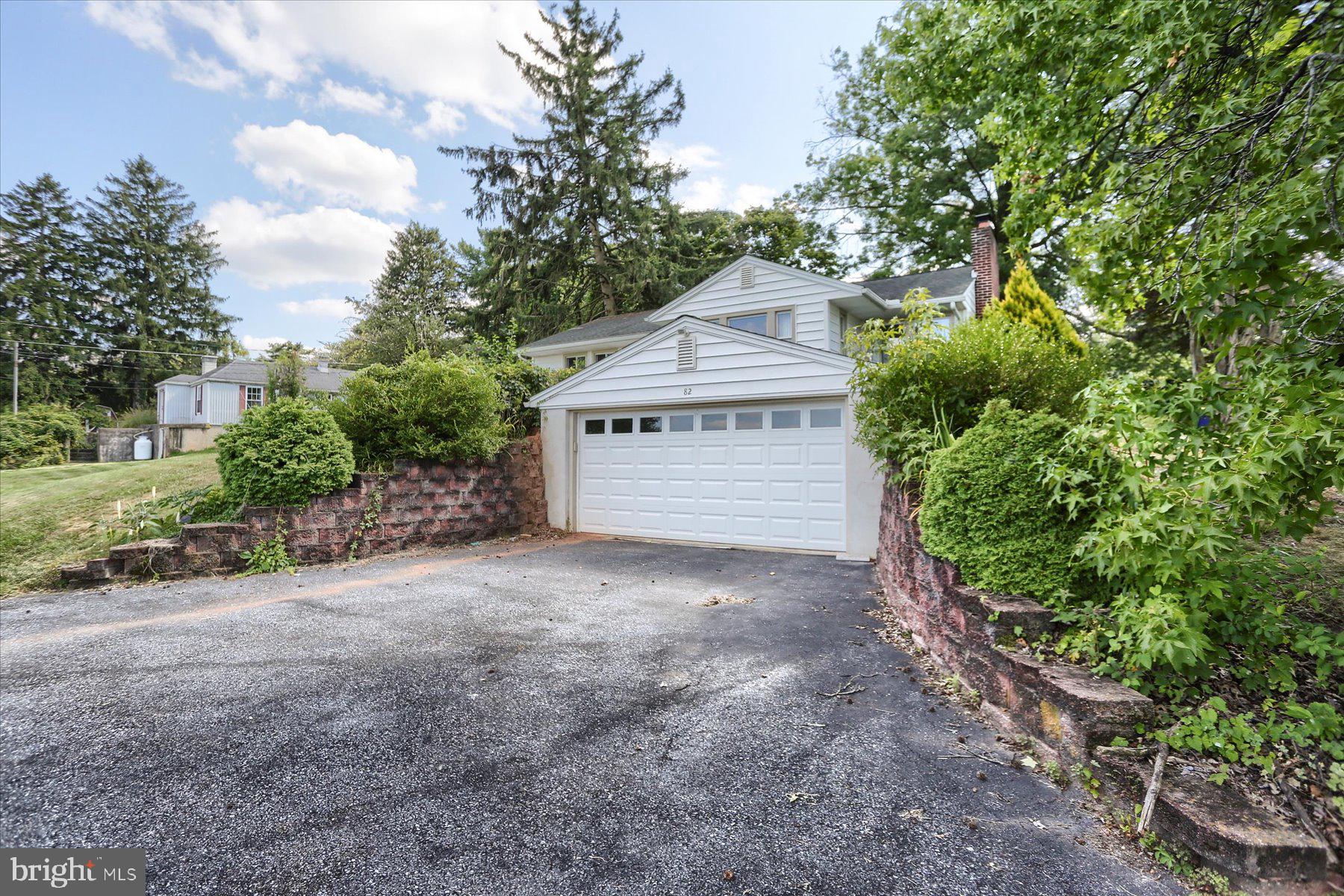 82 SPRINGERS LANE