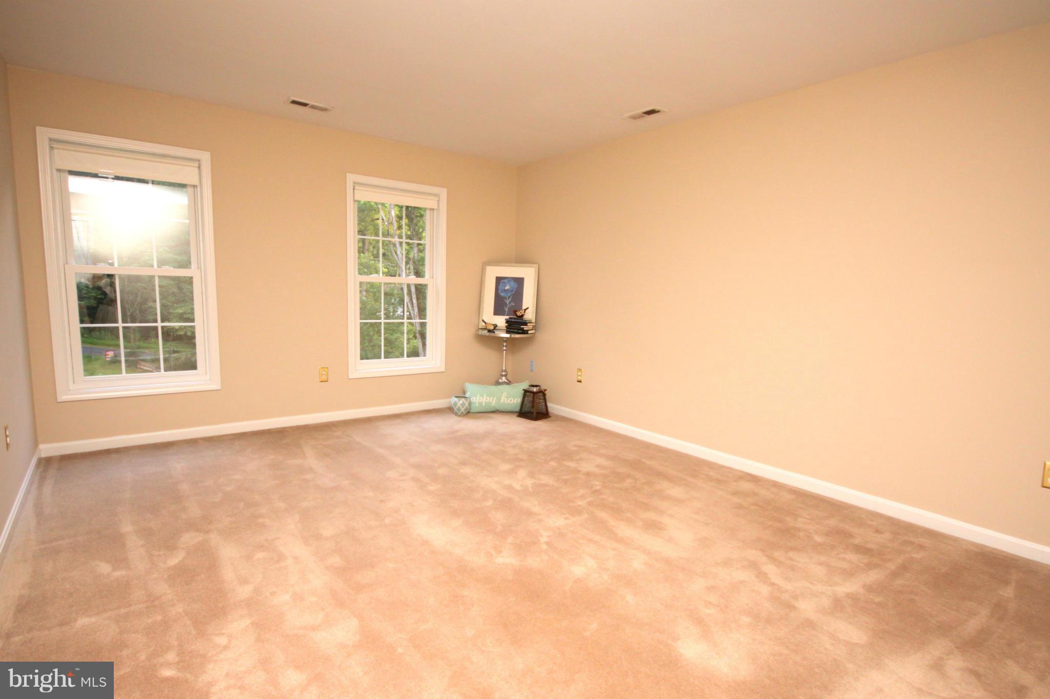 HIGH KNOB - Residential