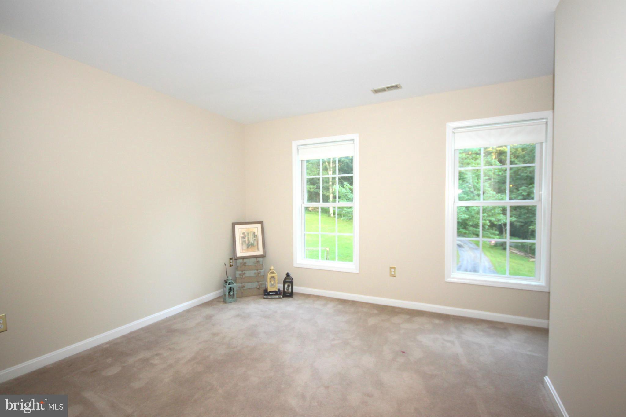 HIGH KNOB - Residential