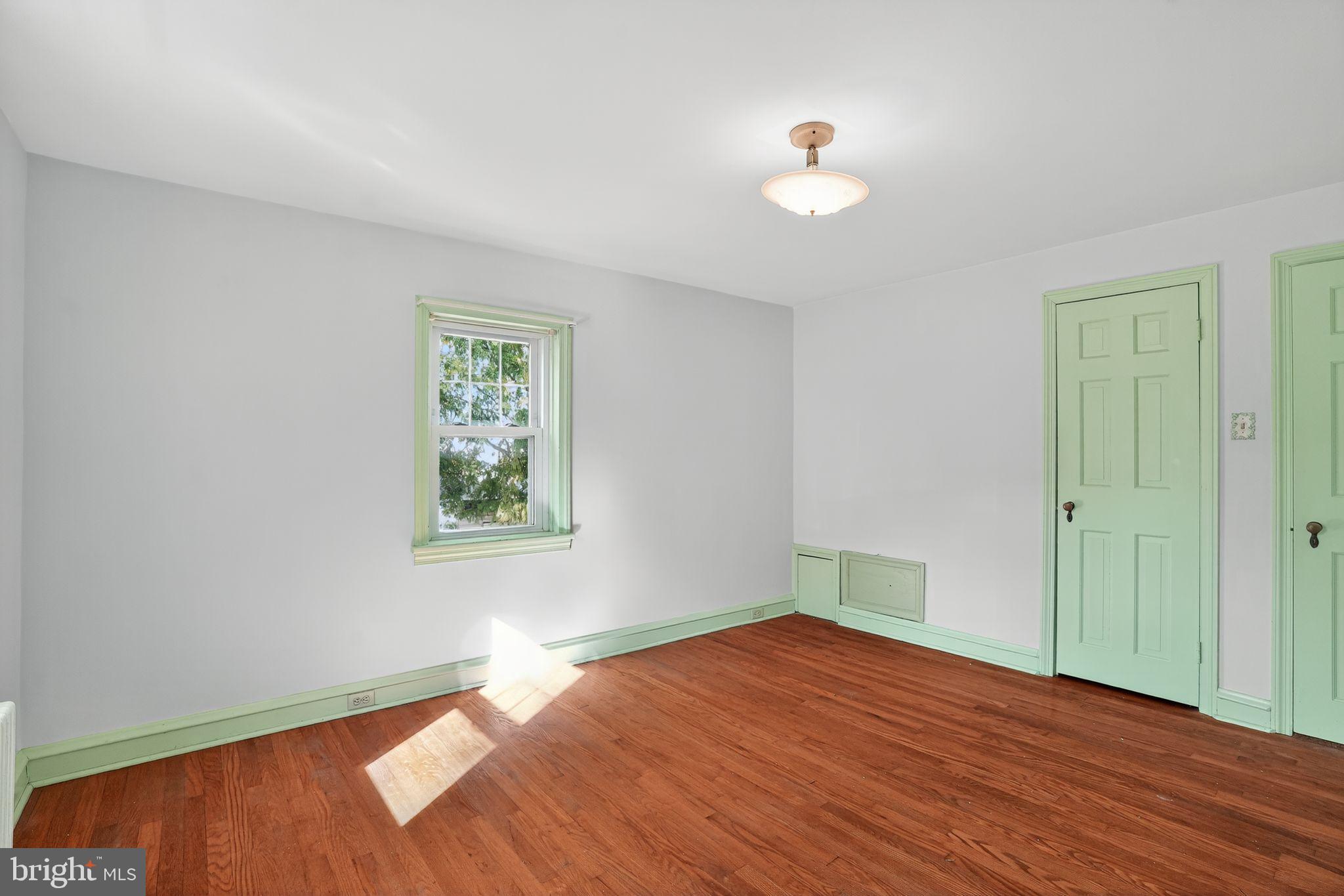 WILLOWBROOK - Residential