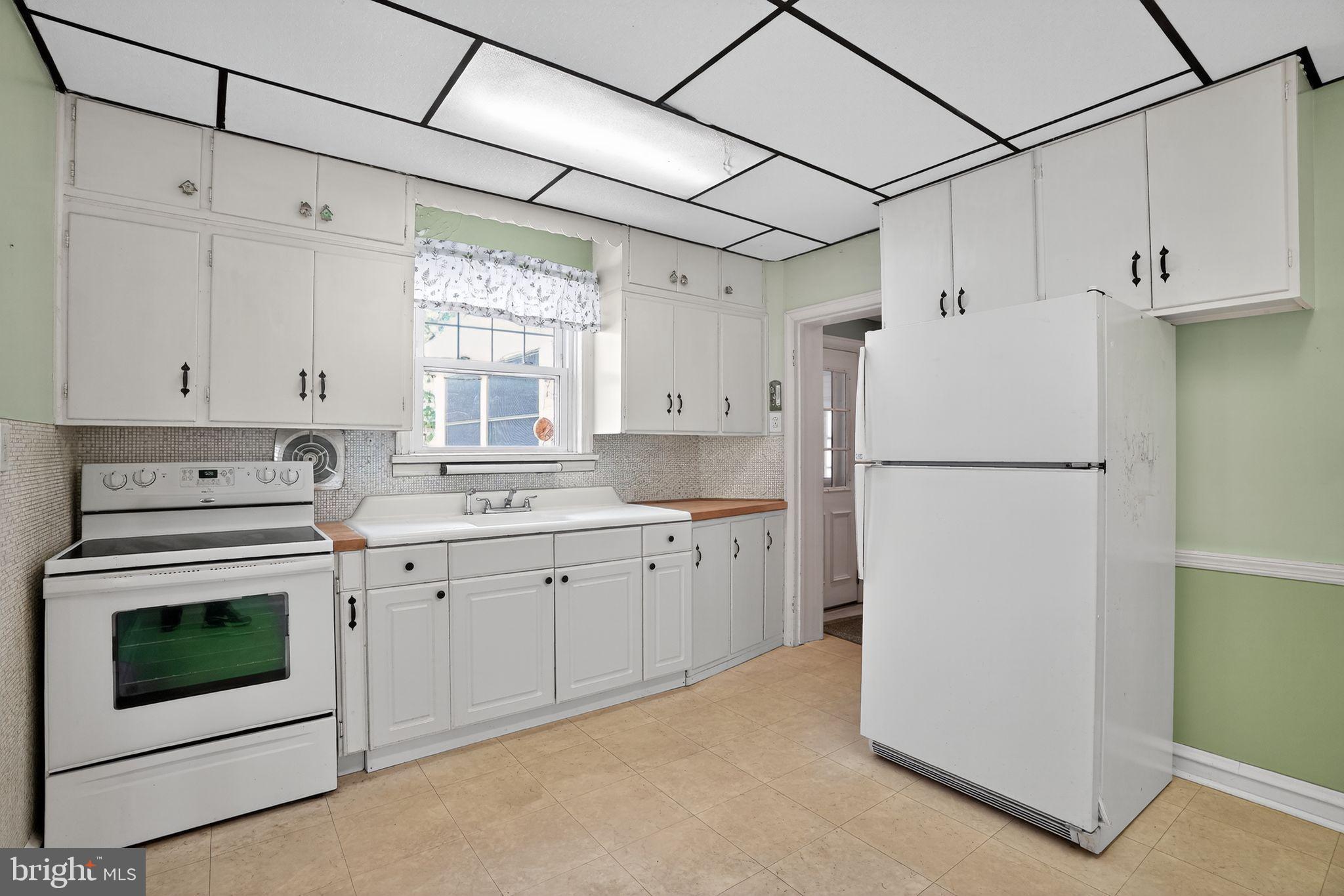 WILLOWBROOK - Residential