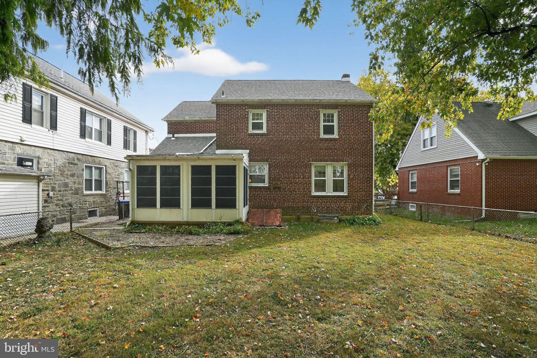 WILLOWBROOK - Residential