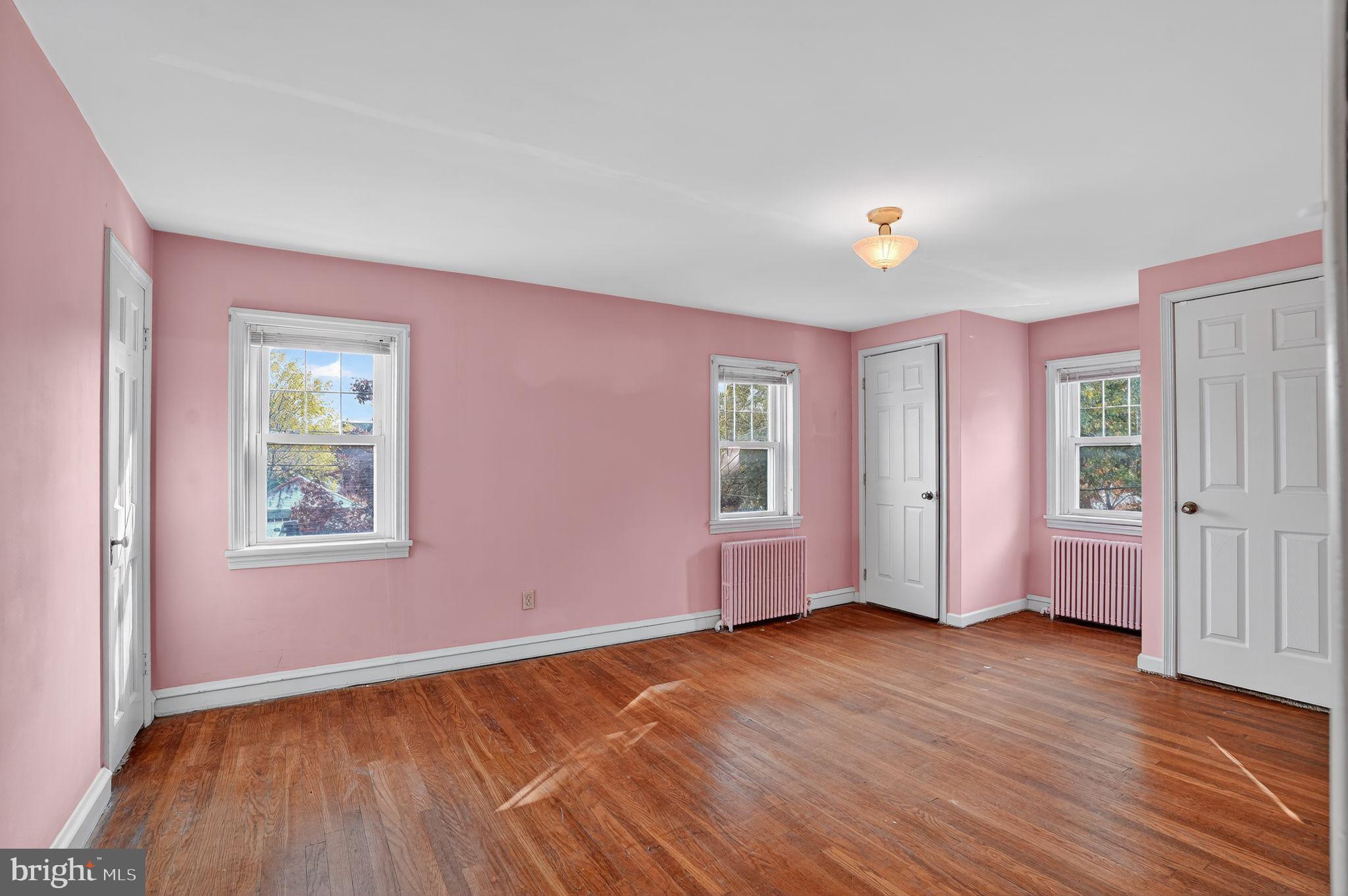 WILLOWBROOK - Residential