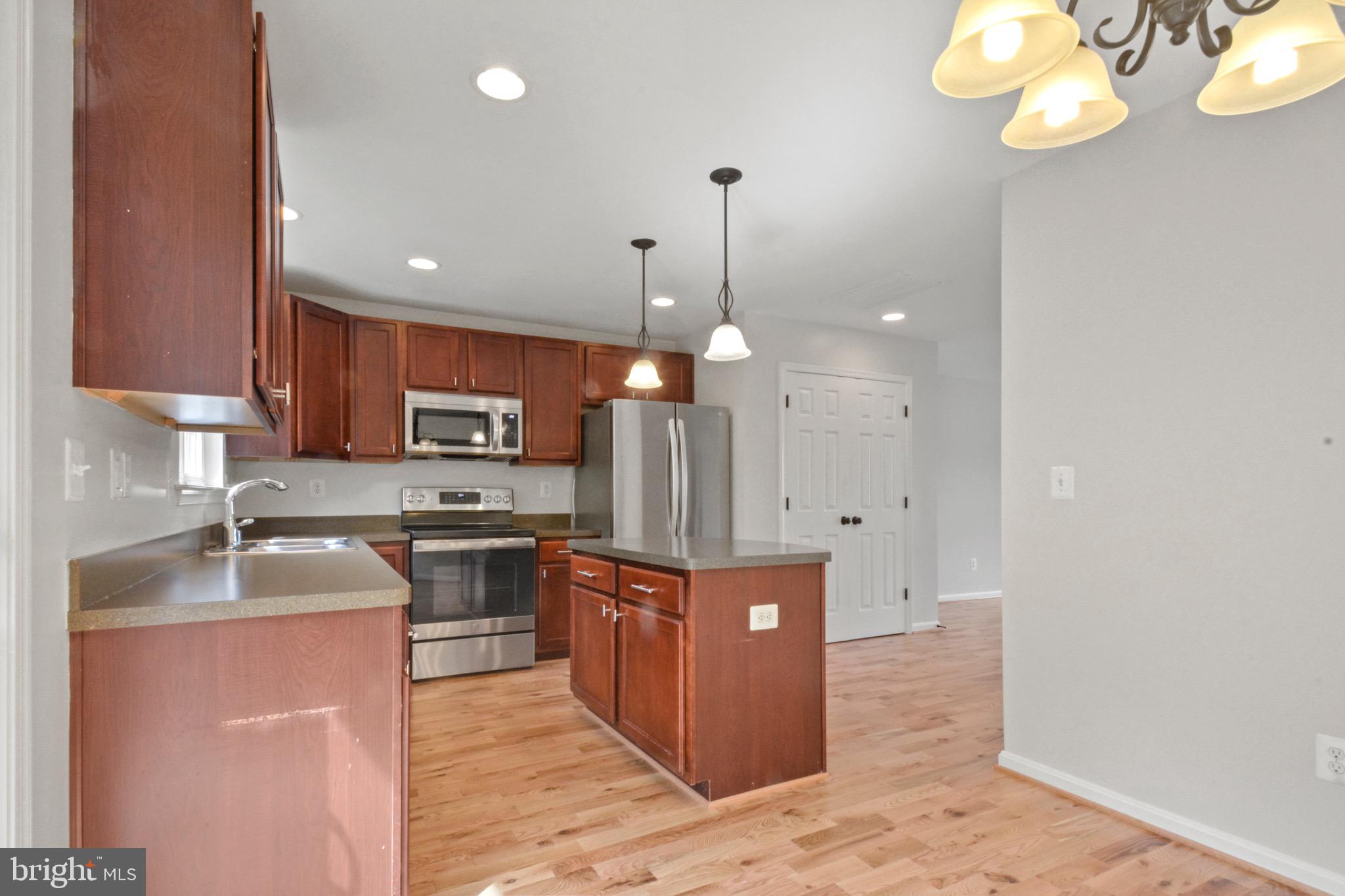 WILDERNESS SHORES - Residential