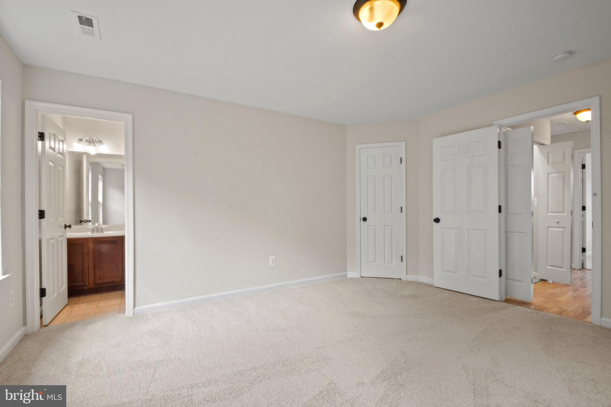 WILDERNESS SHORES - Residential