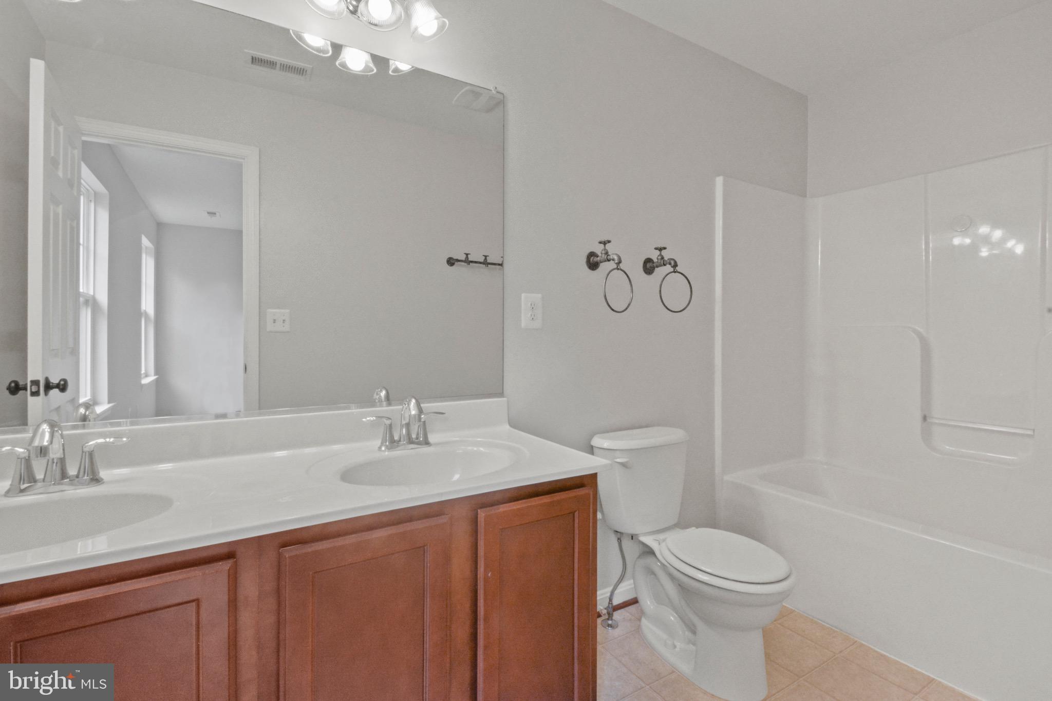 WILDERNESS SHORES - Residential