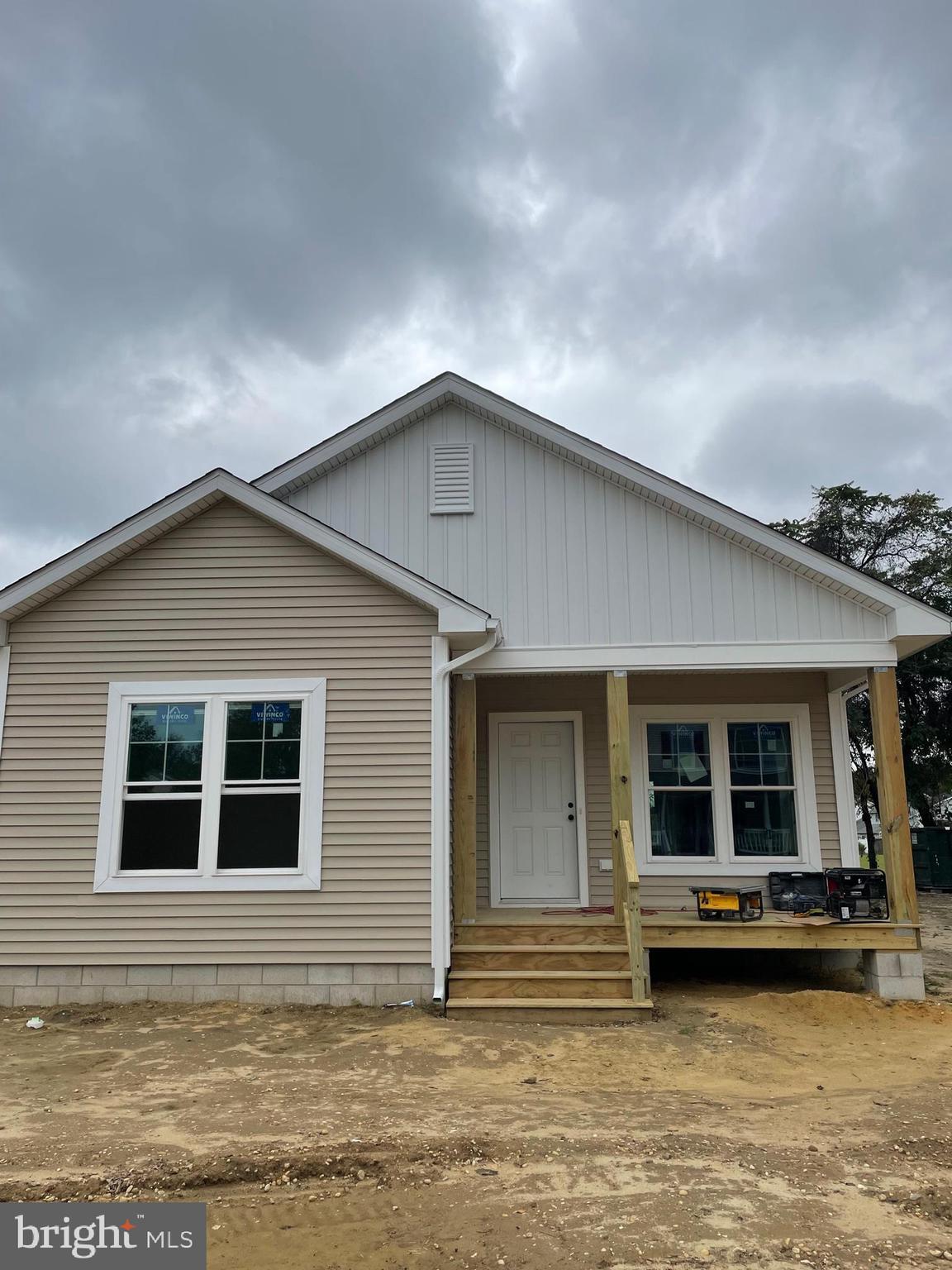 CAROLINE ACRES - Residential