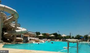 HAMPTON MEADOWS - Residential Lease