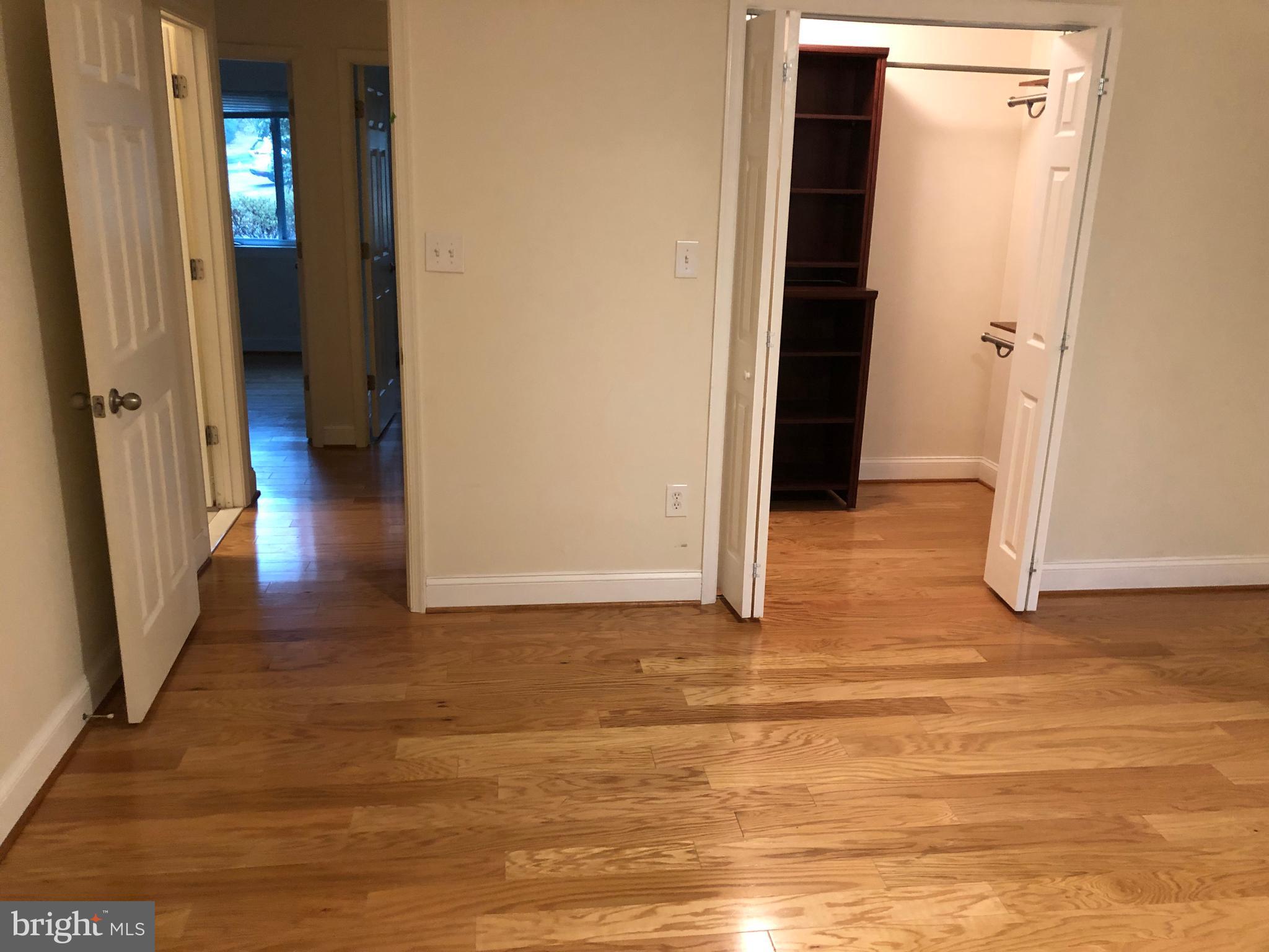 HAMPTON MEADOWS - Residential Lease