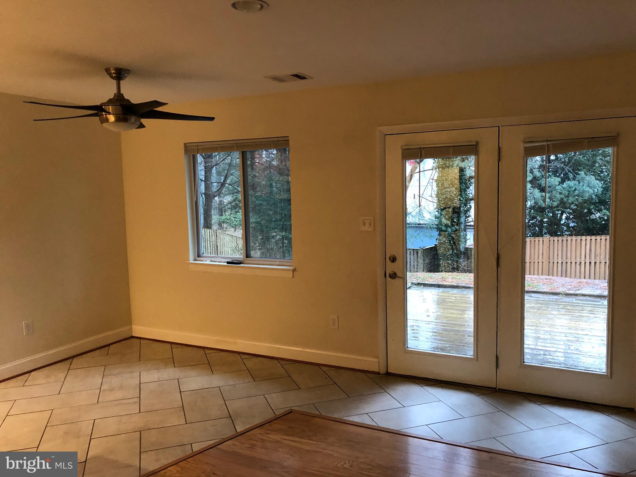 HAMPTON MEADOWS - Residential Lease