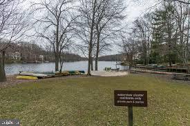 HAMPTON MEADOWS - Residential Lease