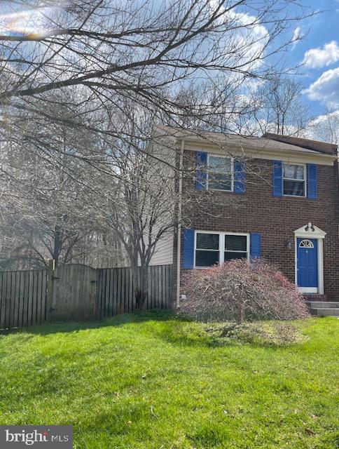 CROFTON MEADOWS - Residential