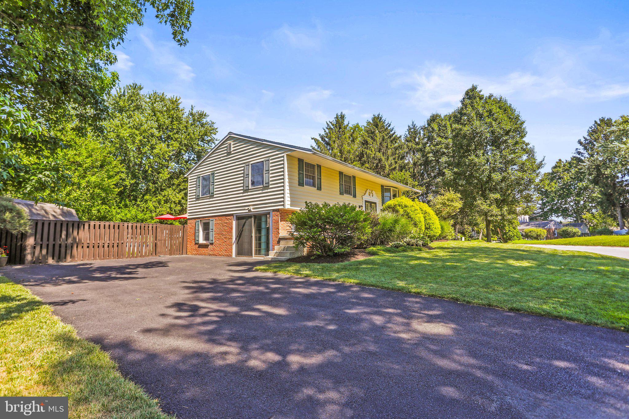 90 CROSSWIND DRIVE