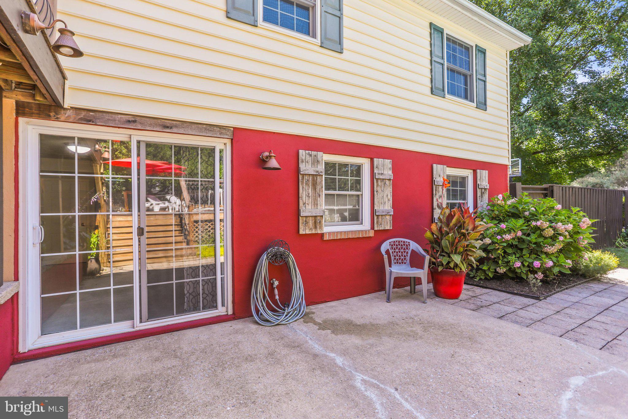 90 CROSSWIND DRIVE