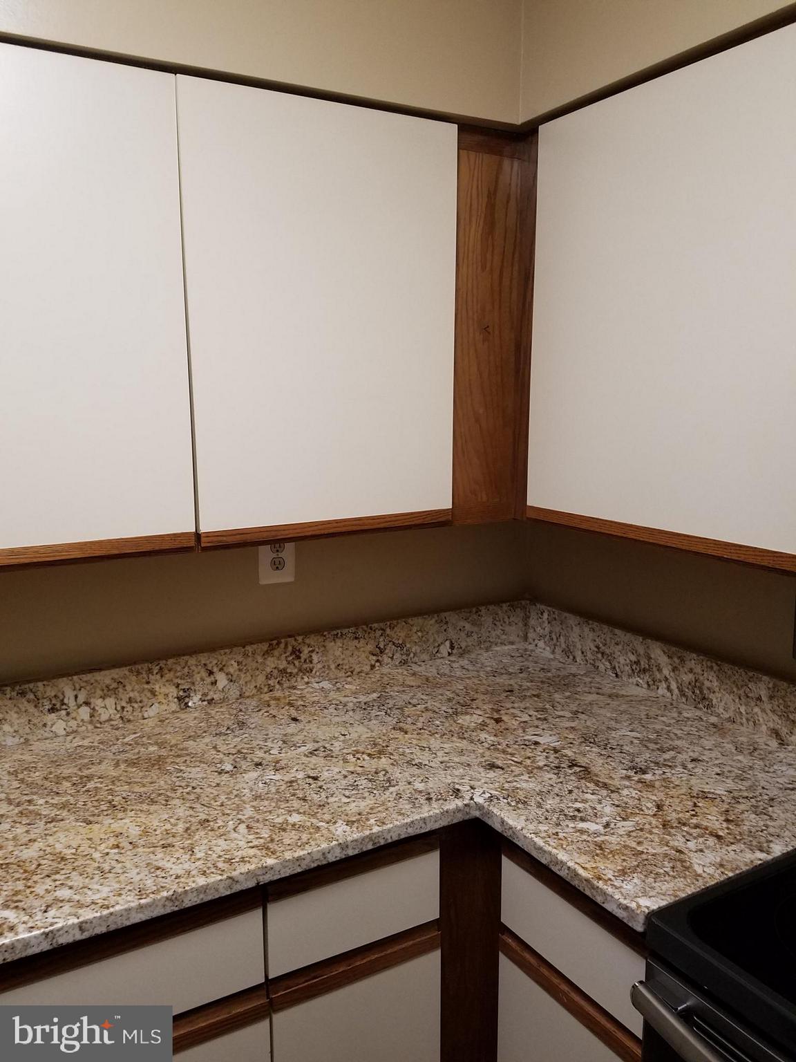 VILLAGE OF KINGS CONTRIVANCE - Residential Lease