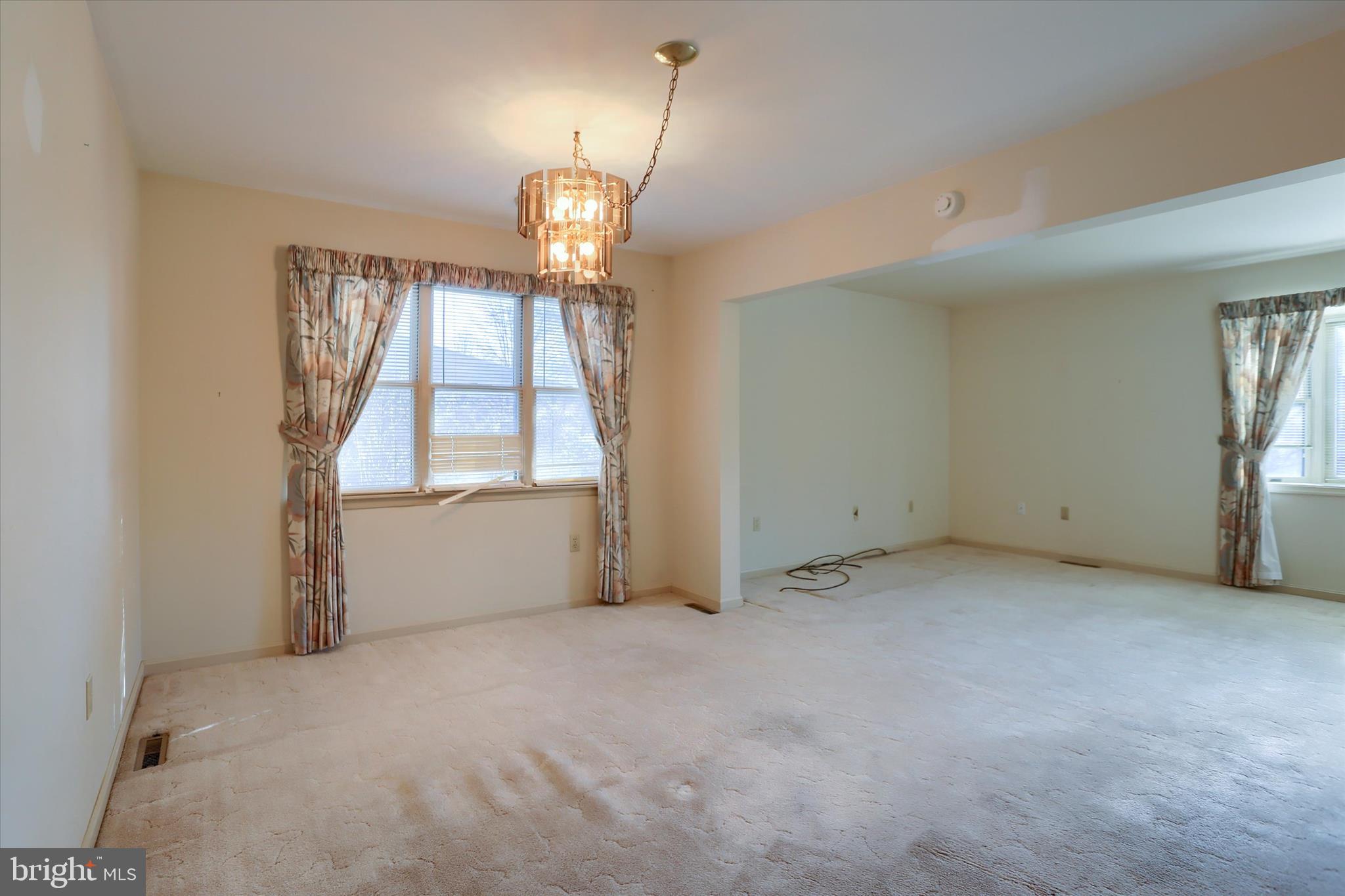 CLUB ESTATES - Residential