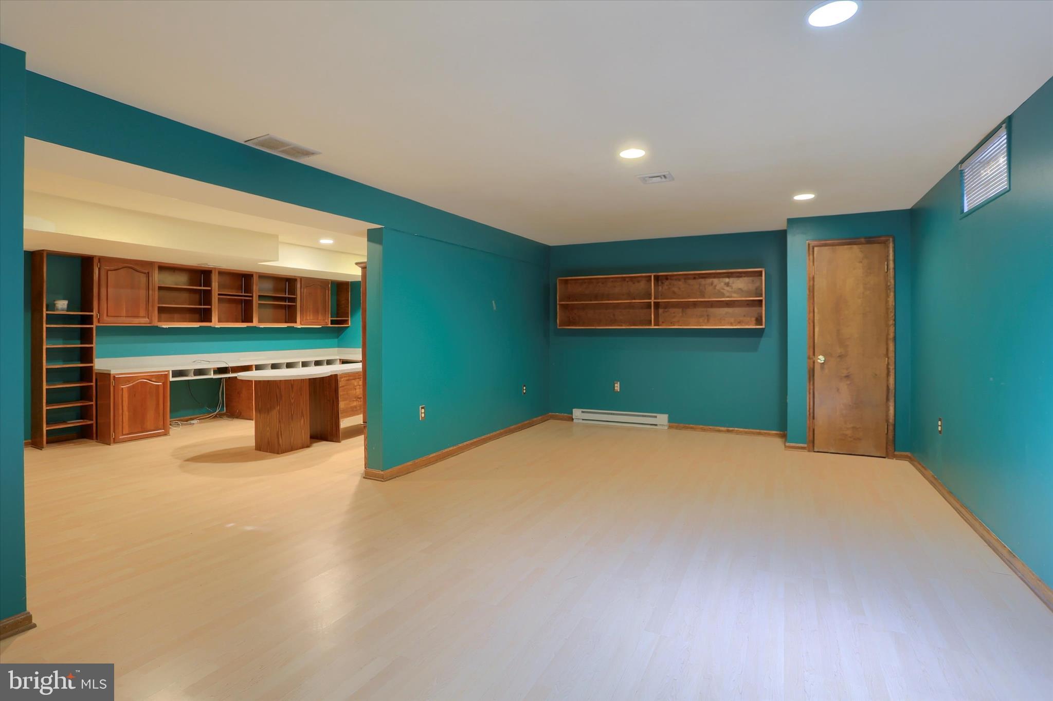 CLUB ESTATES - Residential