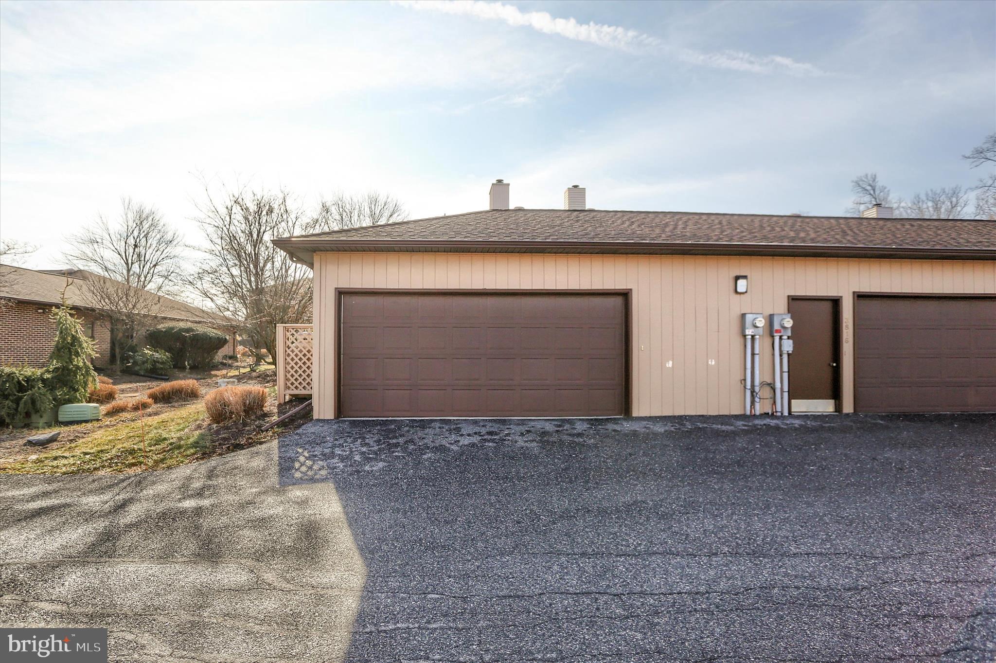 CLUB ESTATES - Residential