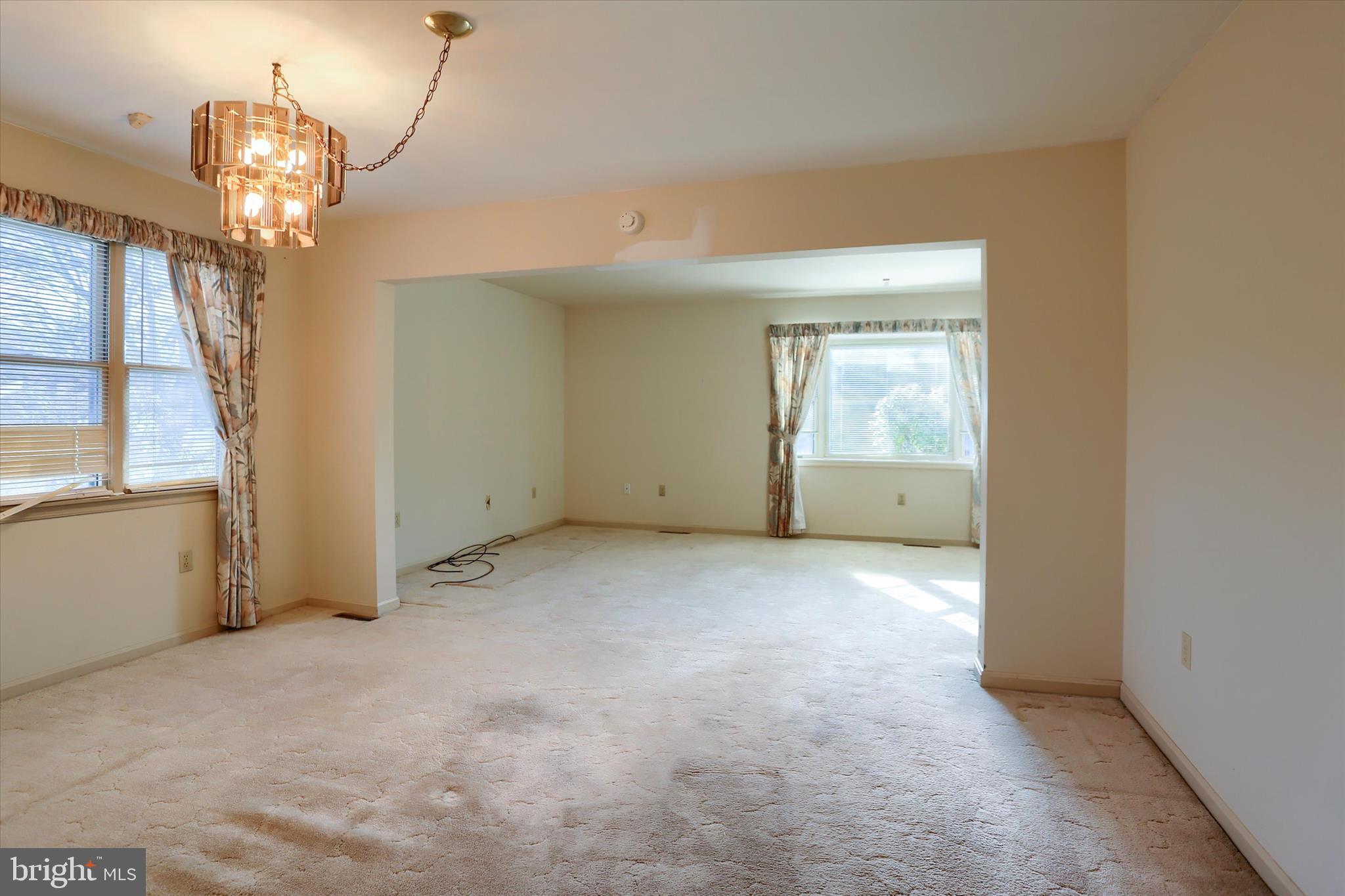 CLUB ESTATES - Residential