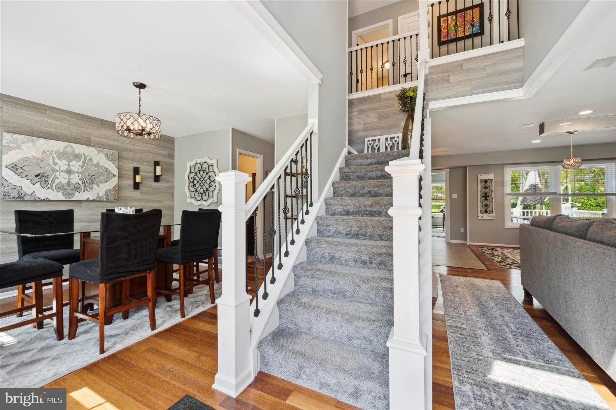 HUNTERS WOODS - Residential