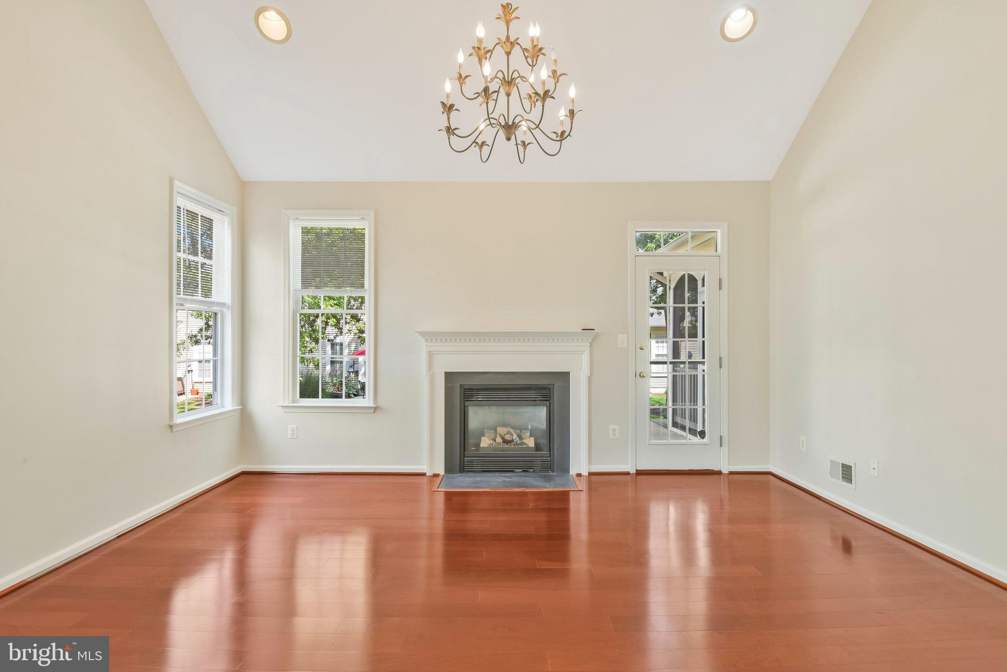 HERITAGE HUNT - Residential