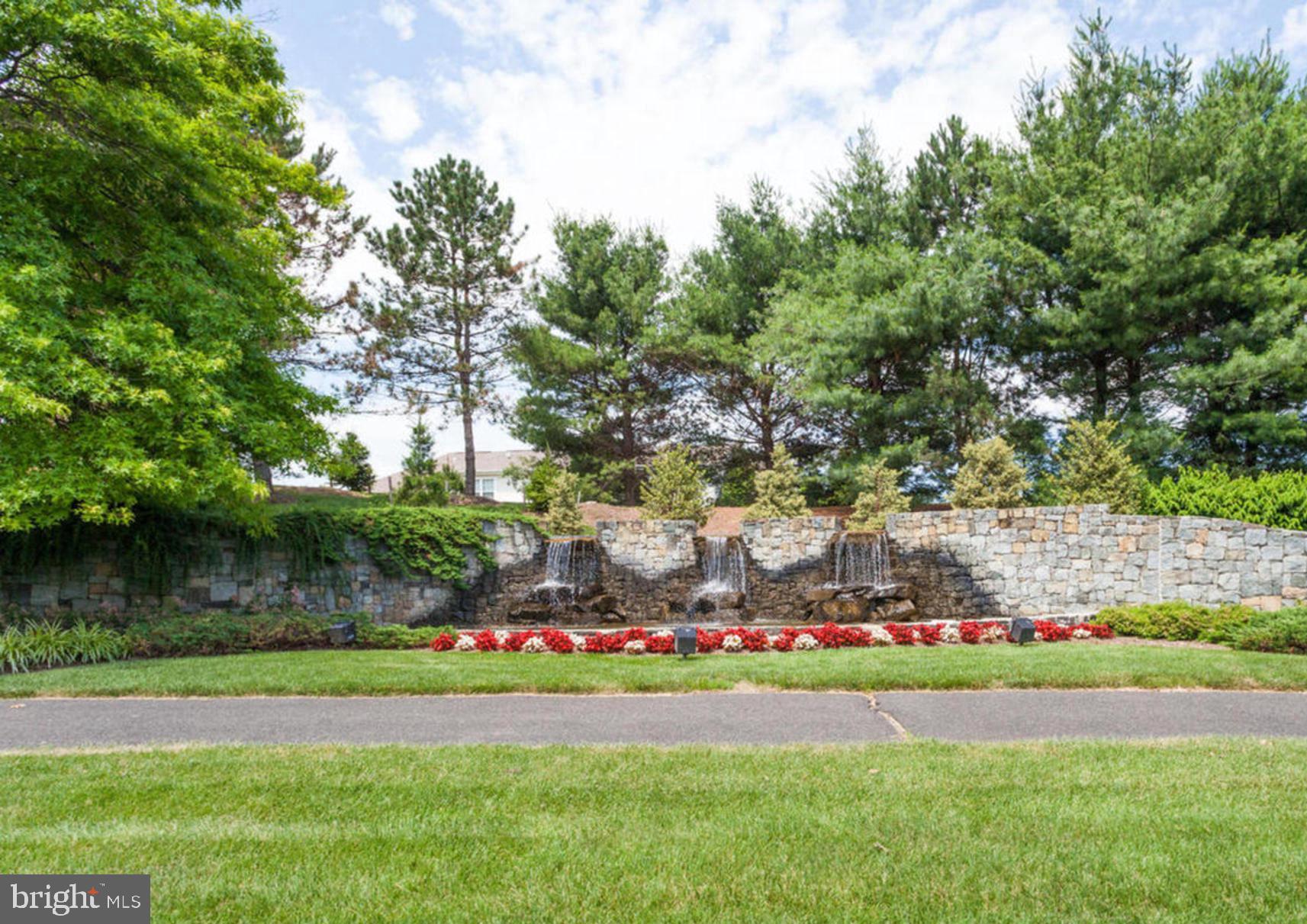 HERITAGE HUNT - Residential