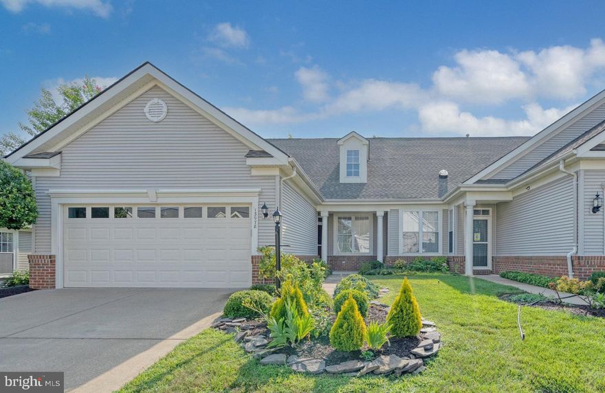 Fabulous end-unit patio home in sought-after Heritage Hunt 55+ Active Adult Community! This two-level Oleander model offers 3 bedrooms, 3 baths, a main level office, plenty of natural light, and beautiful engineered hardwoods throughout the main level and in the loft. The main level also includes a separate dining room w/ tray ceiling. The kitchen has white cabinets, quartz countertops, recessed lighting, a backsplash, and pass-through to the breakfast area with bay window. The adjacent family room has a vaulted ceiling, gas fireplace, and walks out to the patio with adjoining screened porch! The upper level has a loft with built-ins, 2 secondary bedrooms, and a full bath. Neutral paint throughout and newer carpet in the bedrooms. The main level laundry room walks out to the two-car garage.  New roof:   2017; HVAC & Water Heater: 2018; washer/dryer: 2019.  Come enjoy the many amenities Heritage Hunt has to offer – a clubhouse, dining facilities, indoor and outdoor pools, walking trails, a fitness center, tennis, pickleball, bocce, croquet, an 18-hole Arthur Hills golf course & more! HOA fee includes Comcast Triple Play Package (TV, Internet, phone). Just minutes to I-66, restaurants, shopping, grocery, state-of-the-art Haymarket Gainesville Library, and UVA Haymarket Medical Center. A great place to call home!