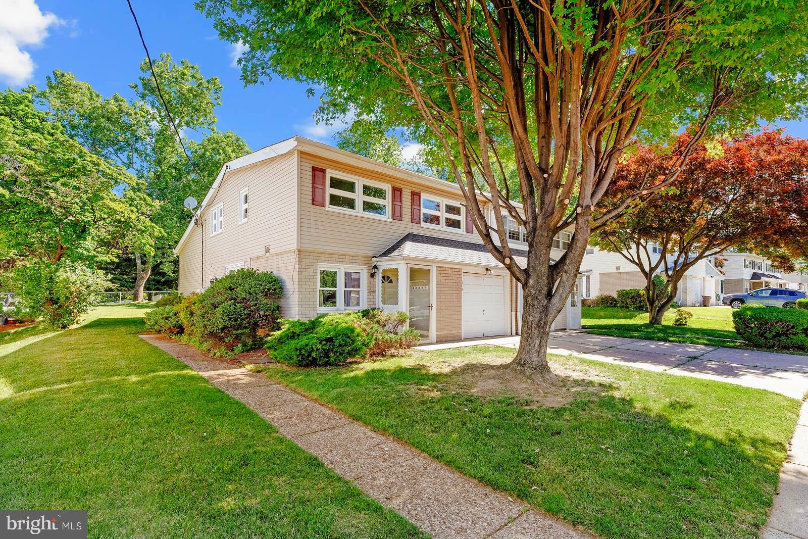 615 ARTWOOD DRIVE