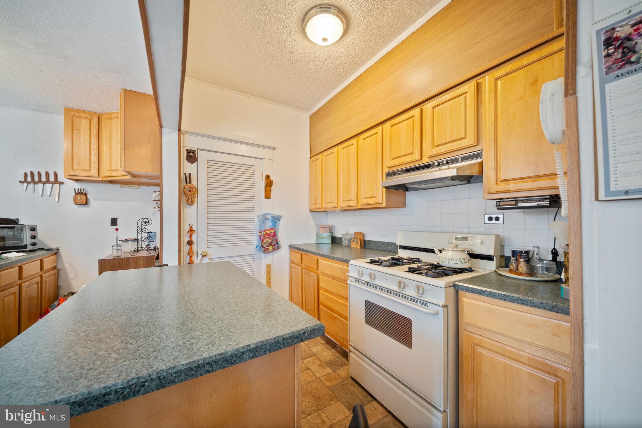 BROOKLYN - Residential