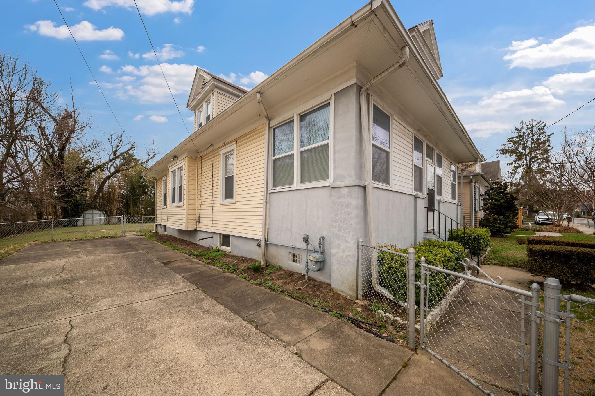 BROOKLYN - Residential