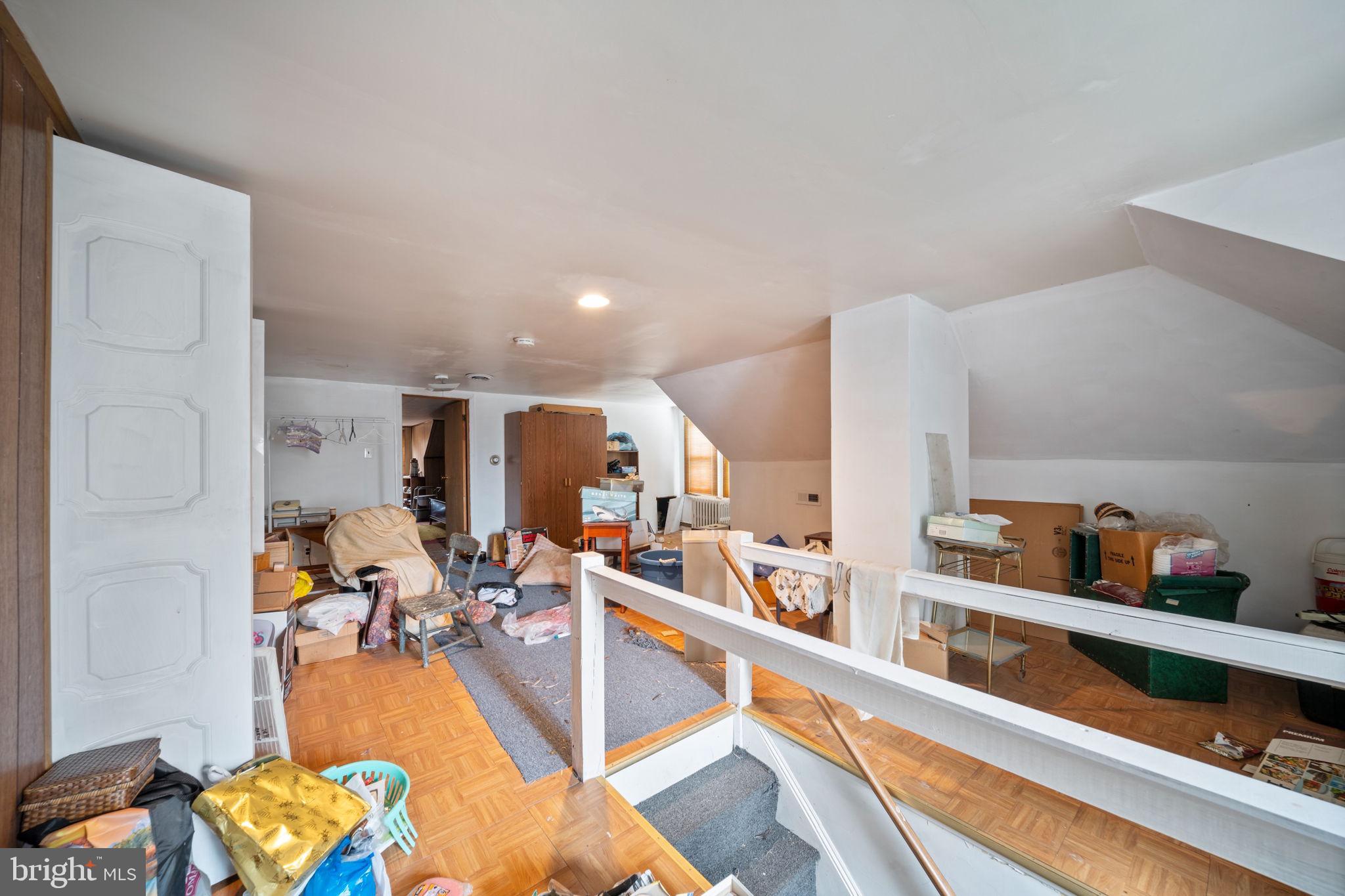 BROOKLYN - Residential