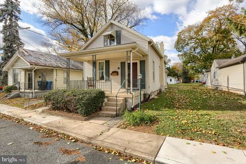 46 VINE STREET HIGHSPIRE PA 17034