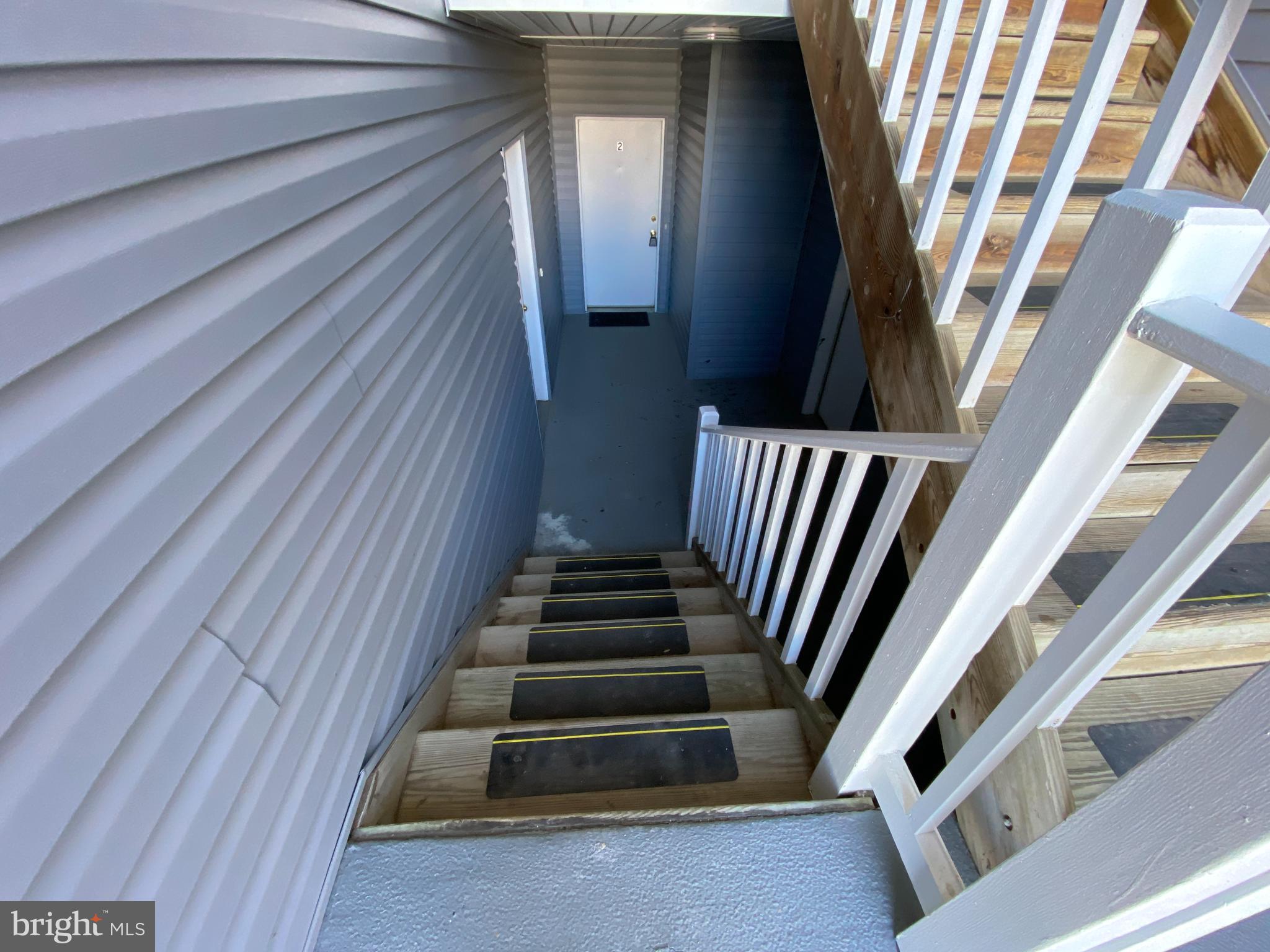 SUNNINGDALE MEADOWS - Residential Lease