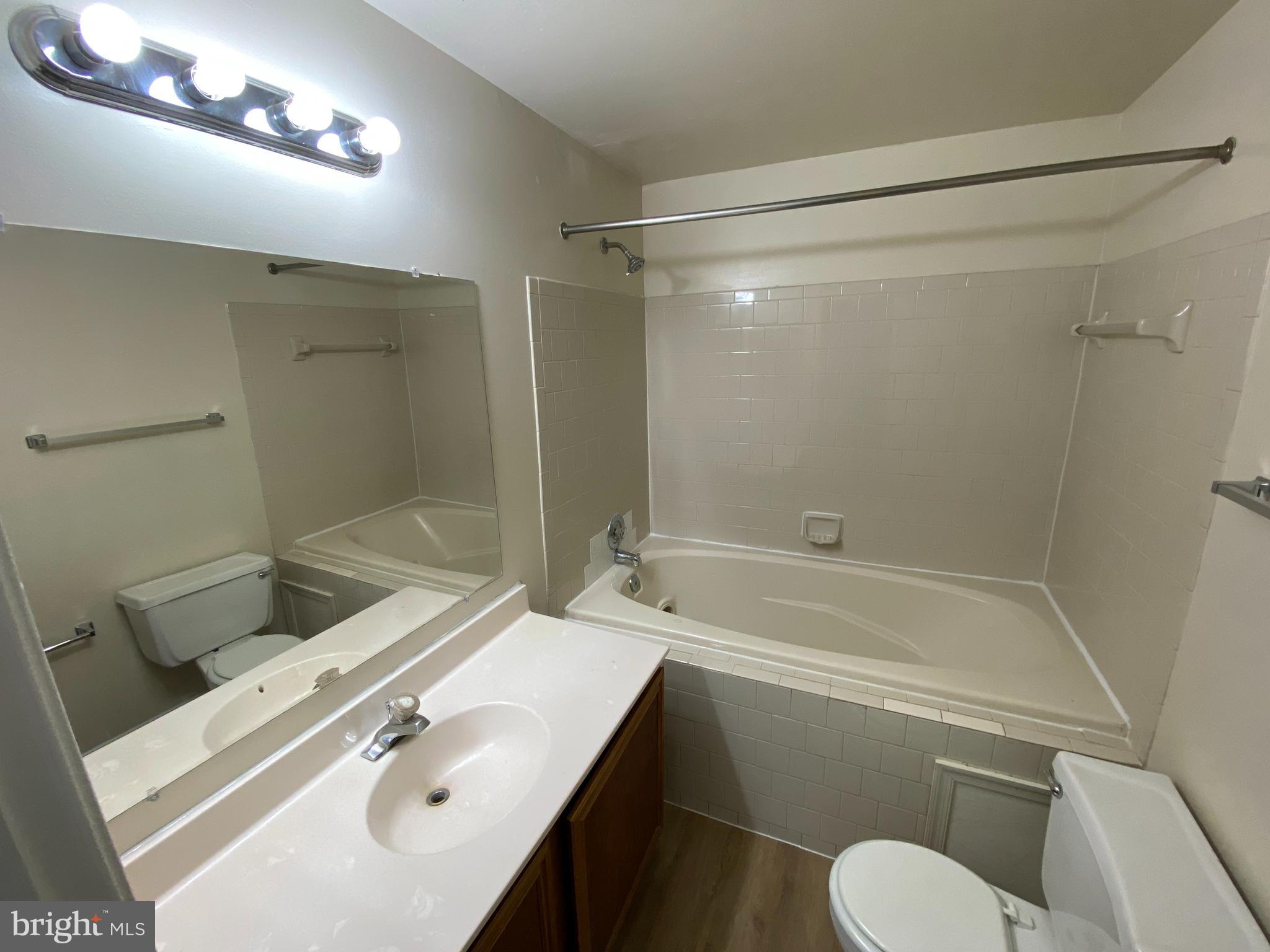 SUNNINGDALE MEADOWS - Residential Lease