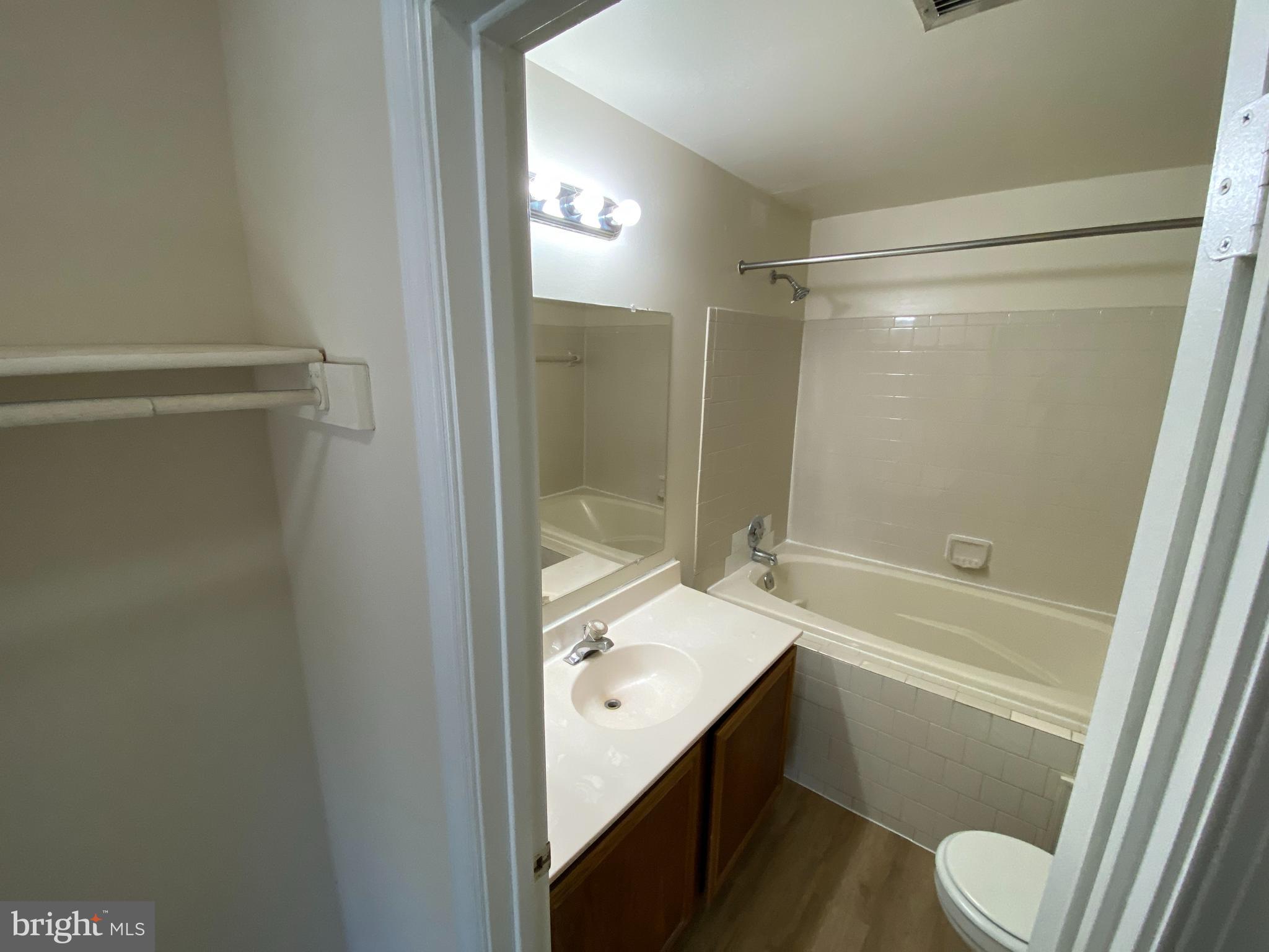 SUNNINGDALE MEADOWS - Residential Lease