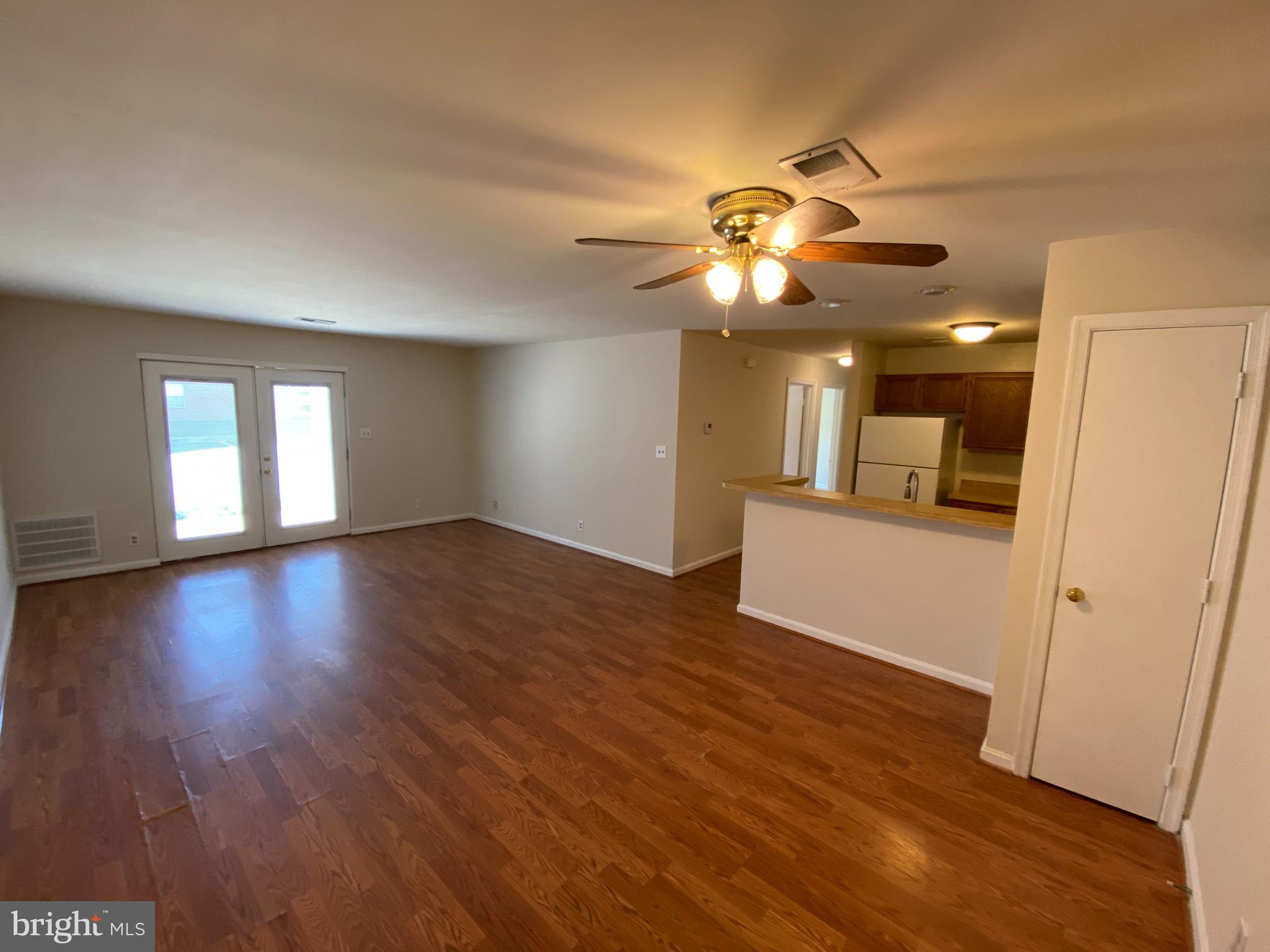 SUNNINGDALE MEADOWS - Residential Lease