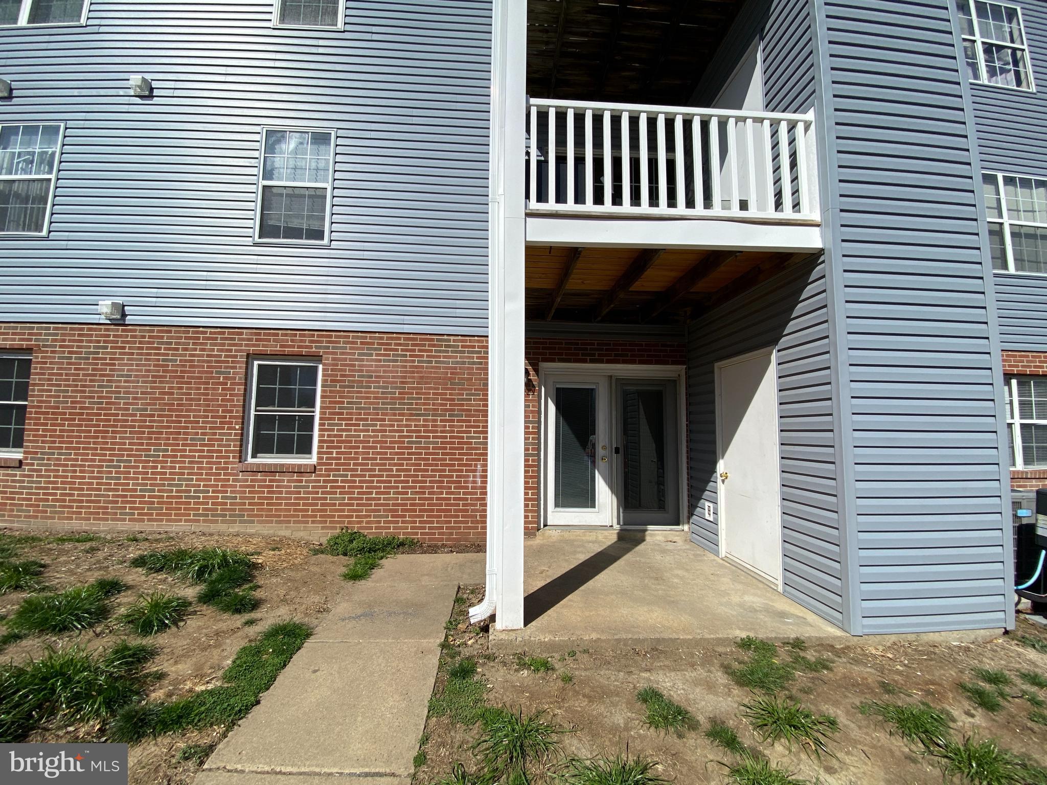 SUNNINGDALE MEADOWS - Residential Lease