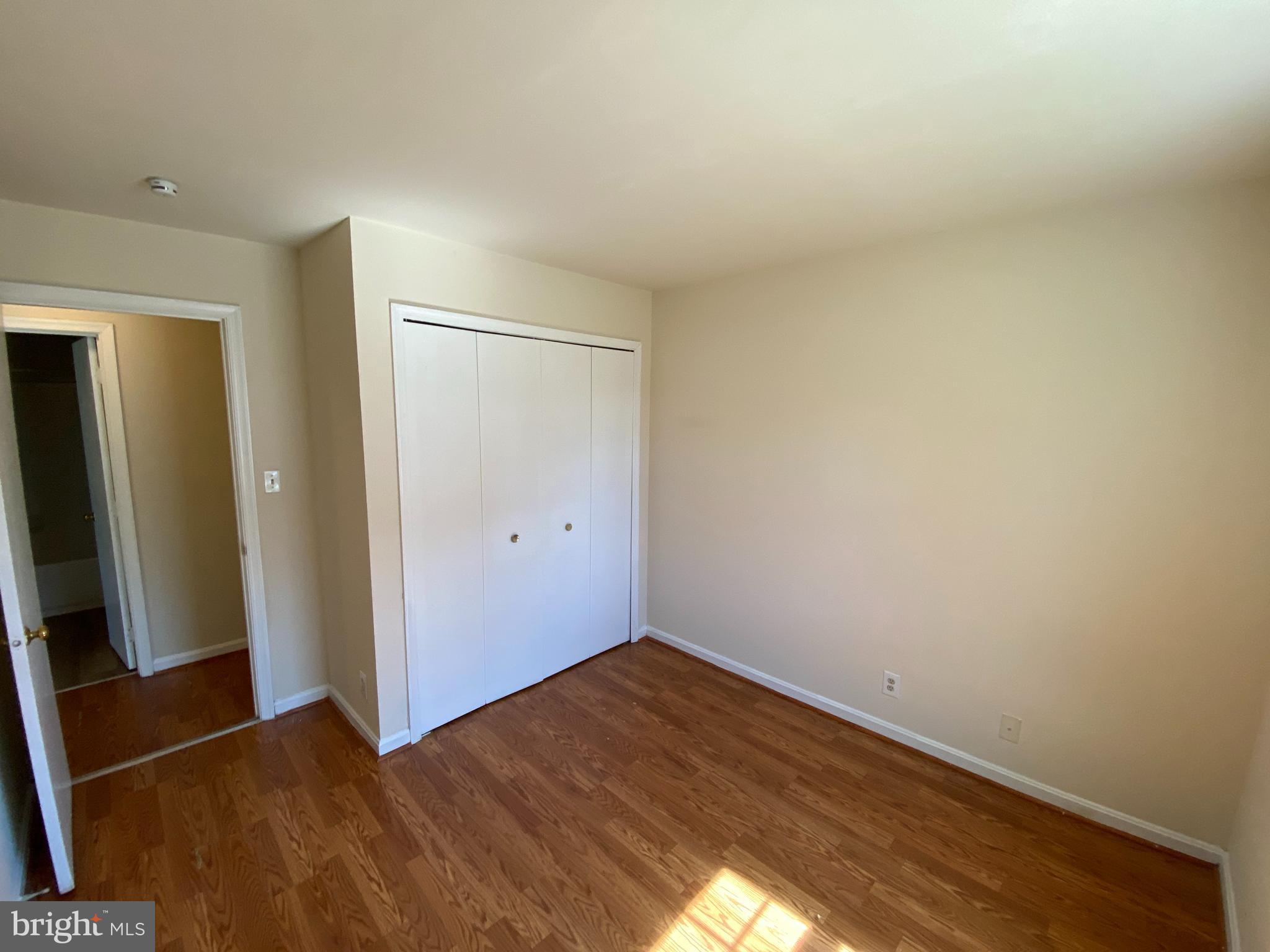 SUNNINGDALE MEADOWS - Residential Lease