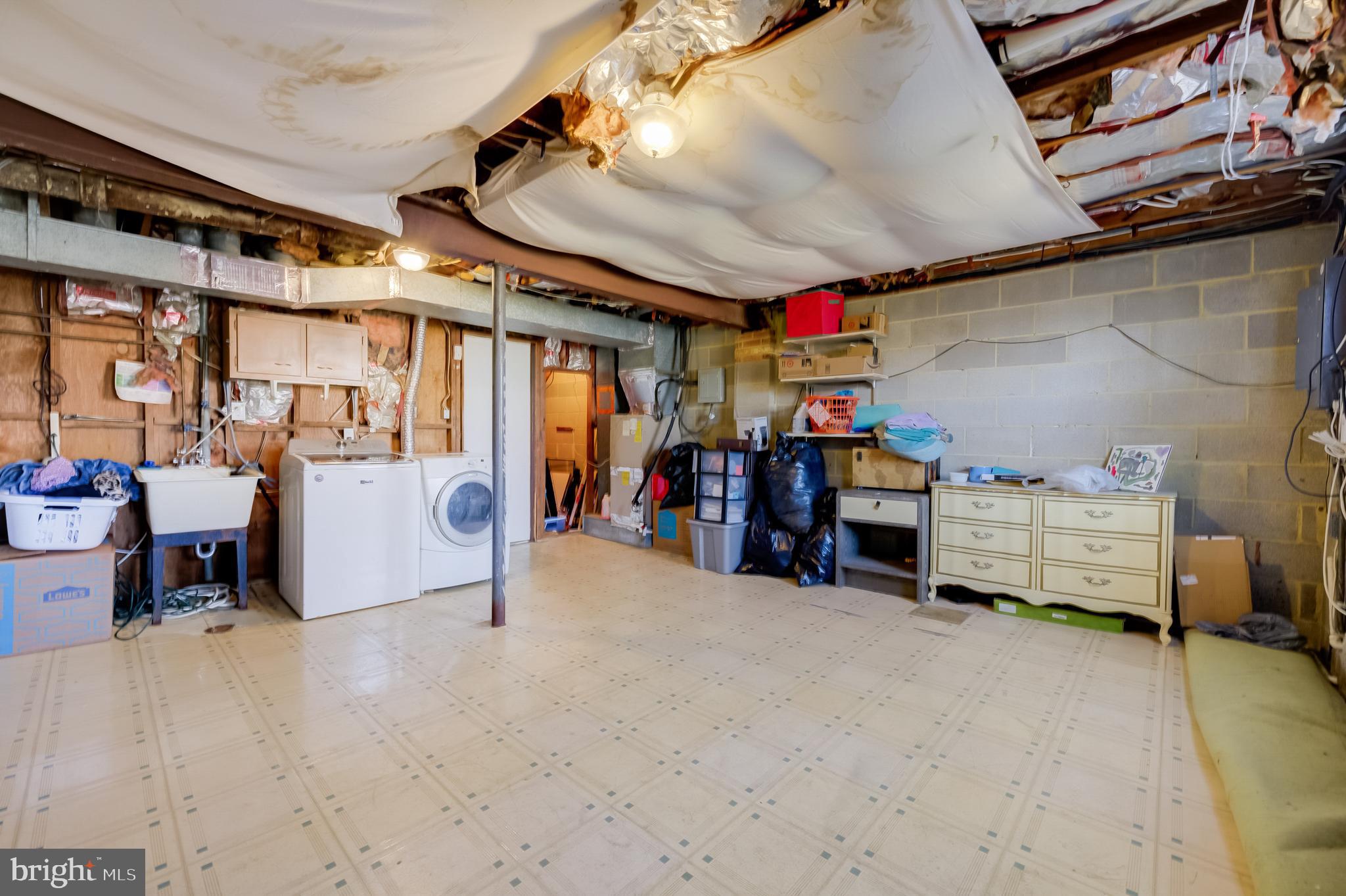 BEECHWOOD SQUARE - Residential