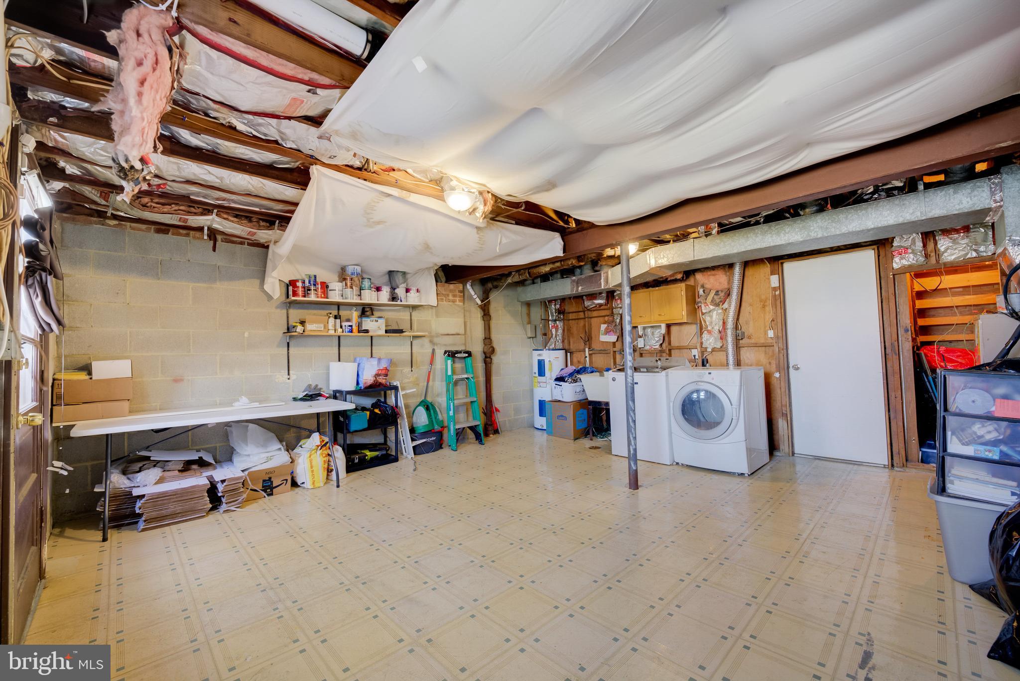 BEECHWOOD SQUARE - Residential