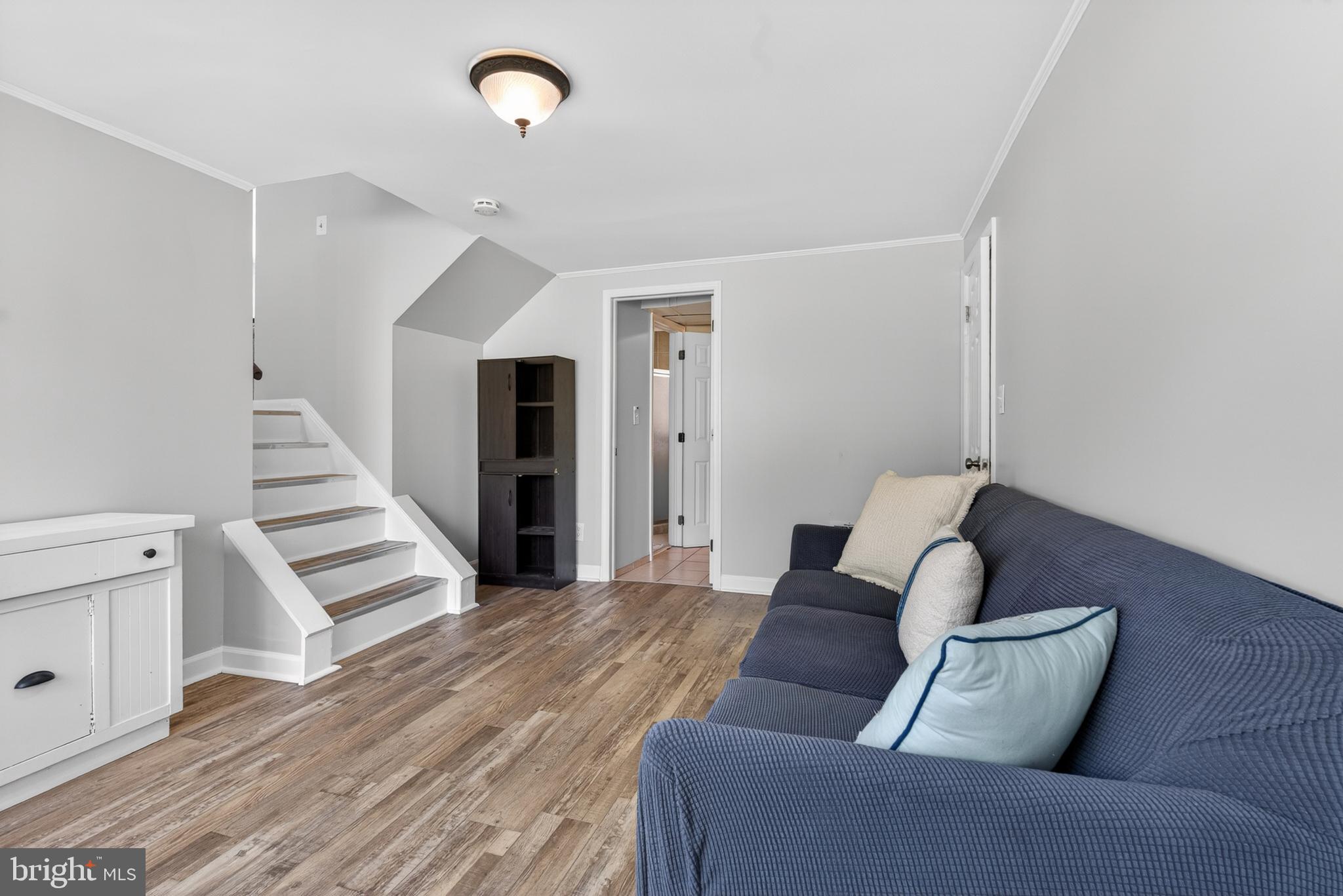 YORK MANOR - Residential