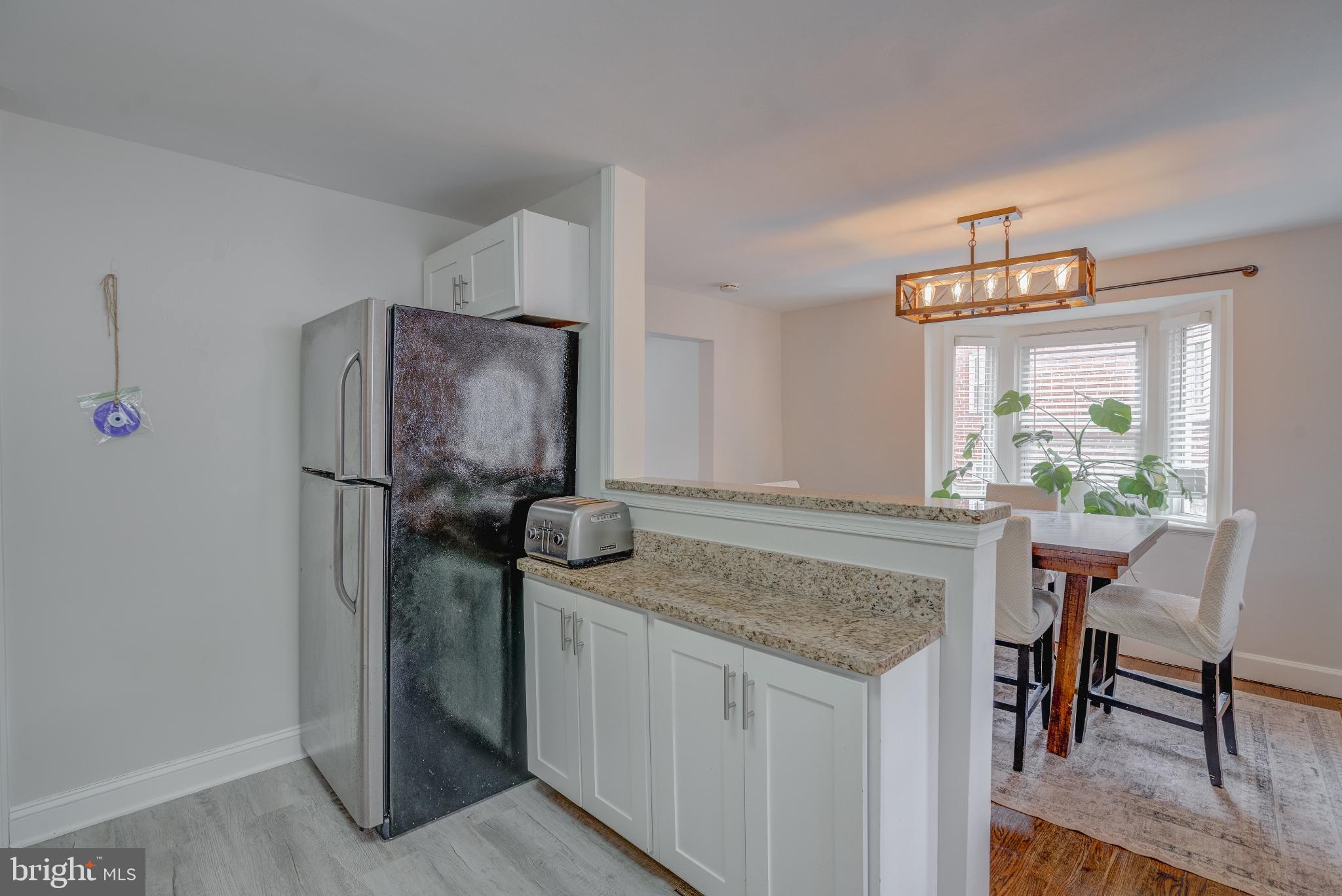 WEST HILLS - Residential