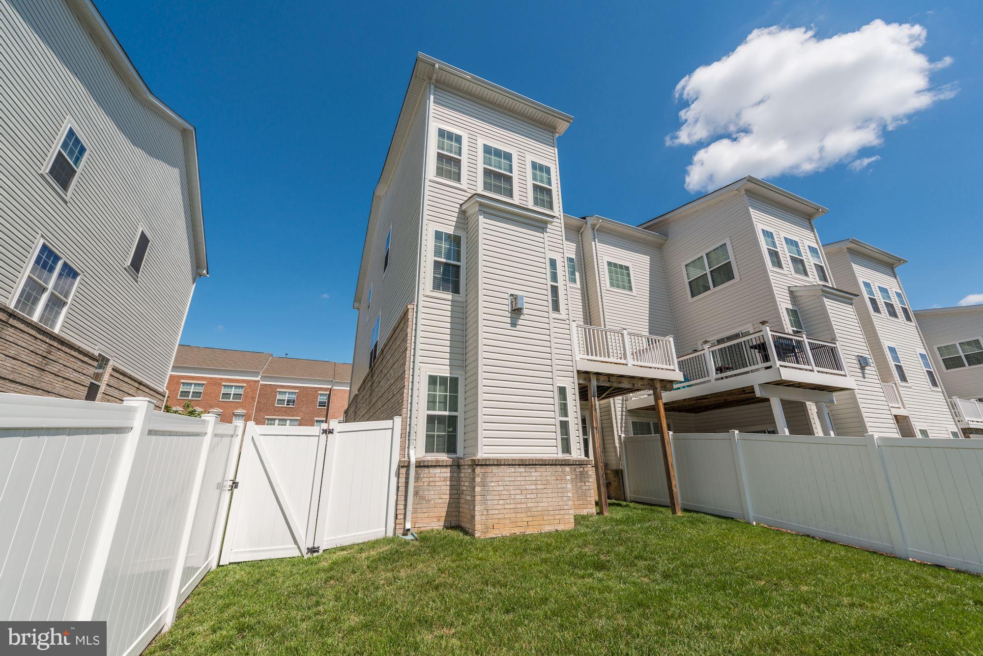 BRAMBLETON LANDBAY 2 - Residential Lease