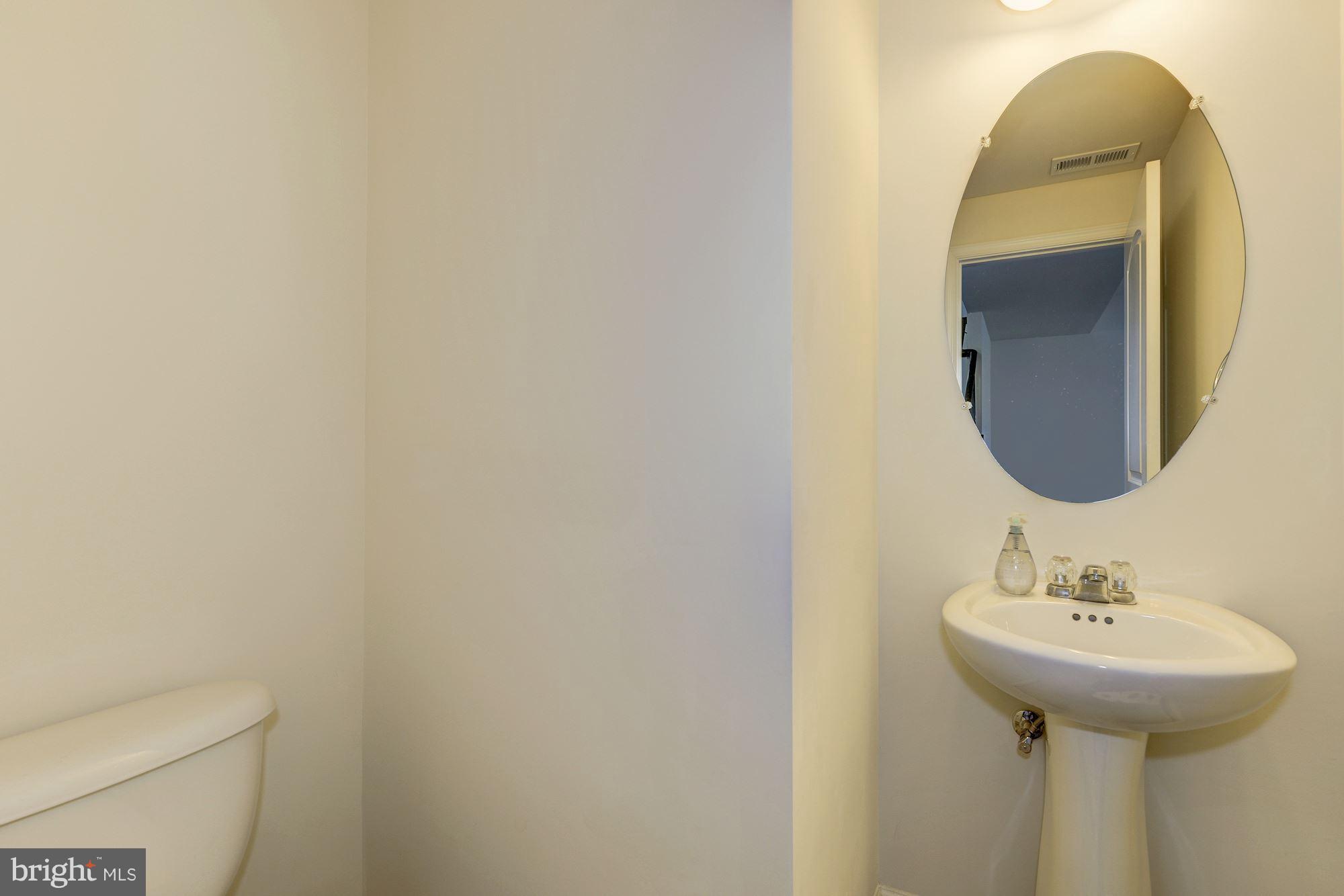 BRAMBLETON LANDBAY 2 - Residential Lease