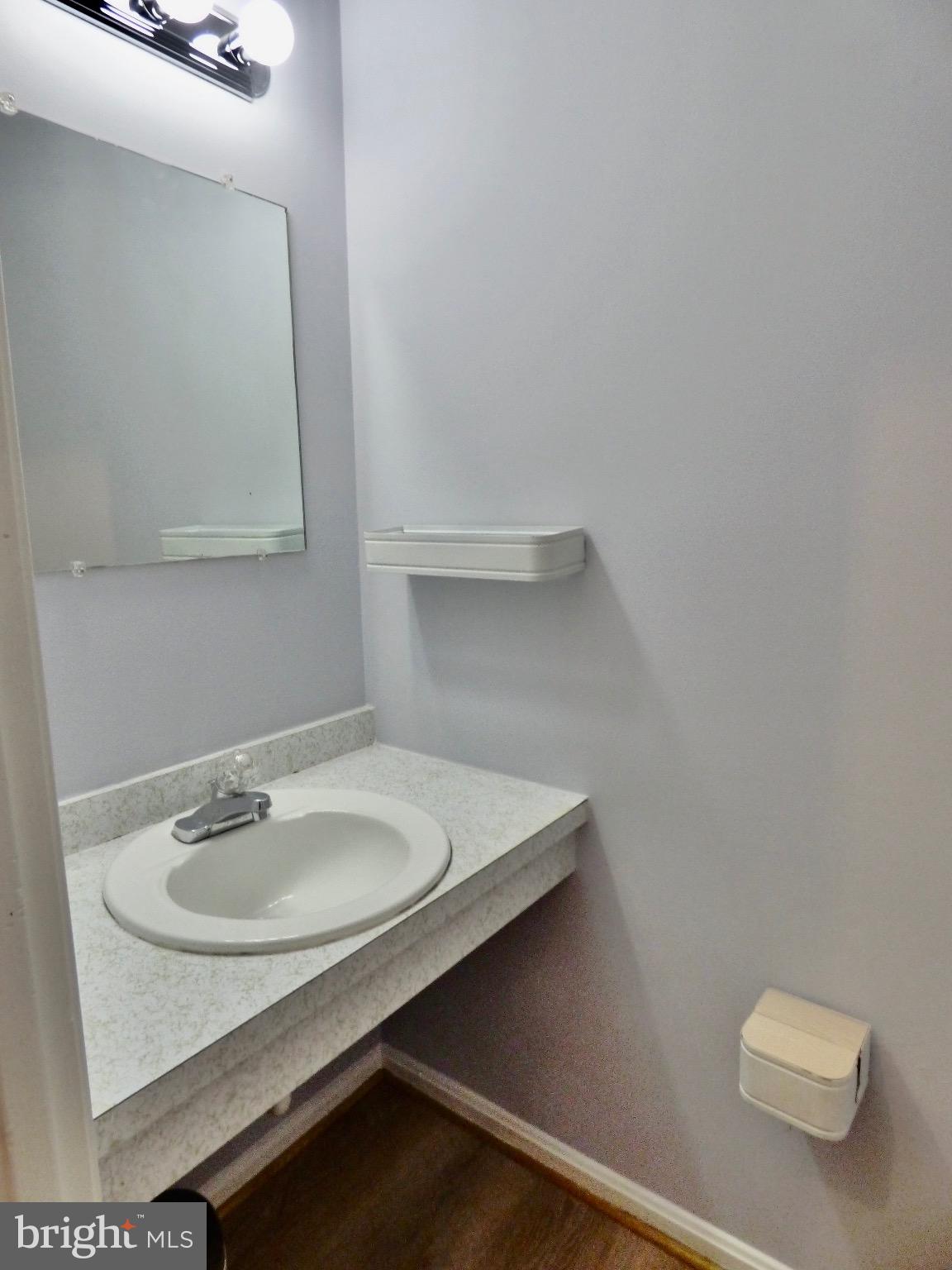 WATERFORD - Residential Lease